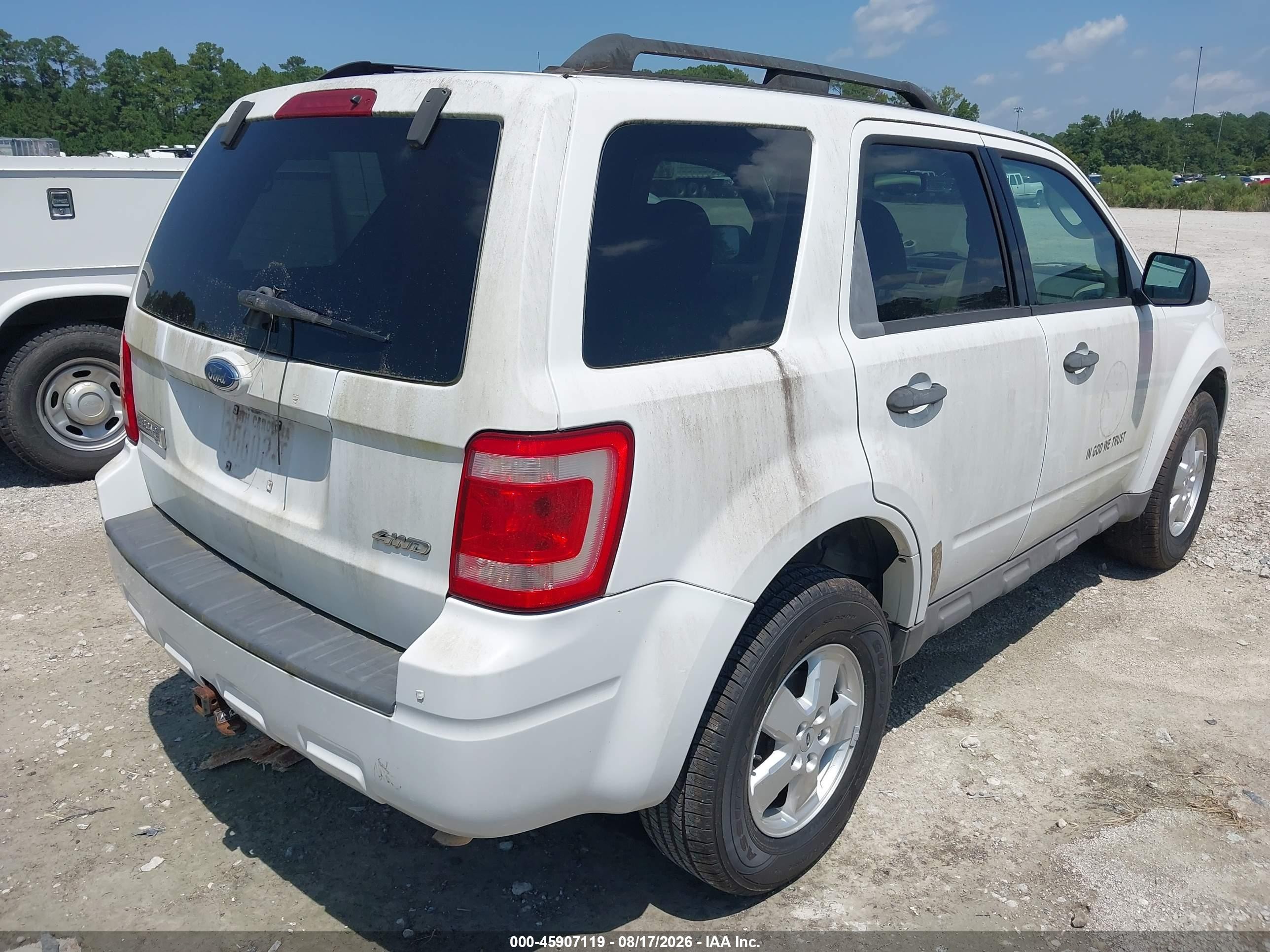 2009 Ford Escape Xlt White vin: 1FMCU93G29KA69719