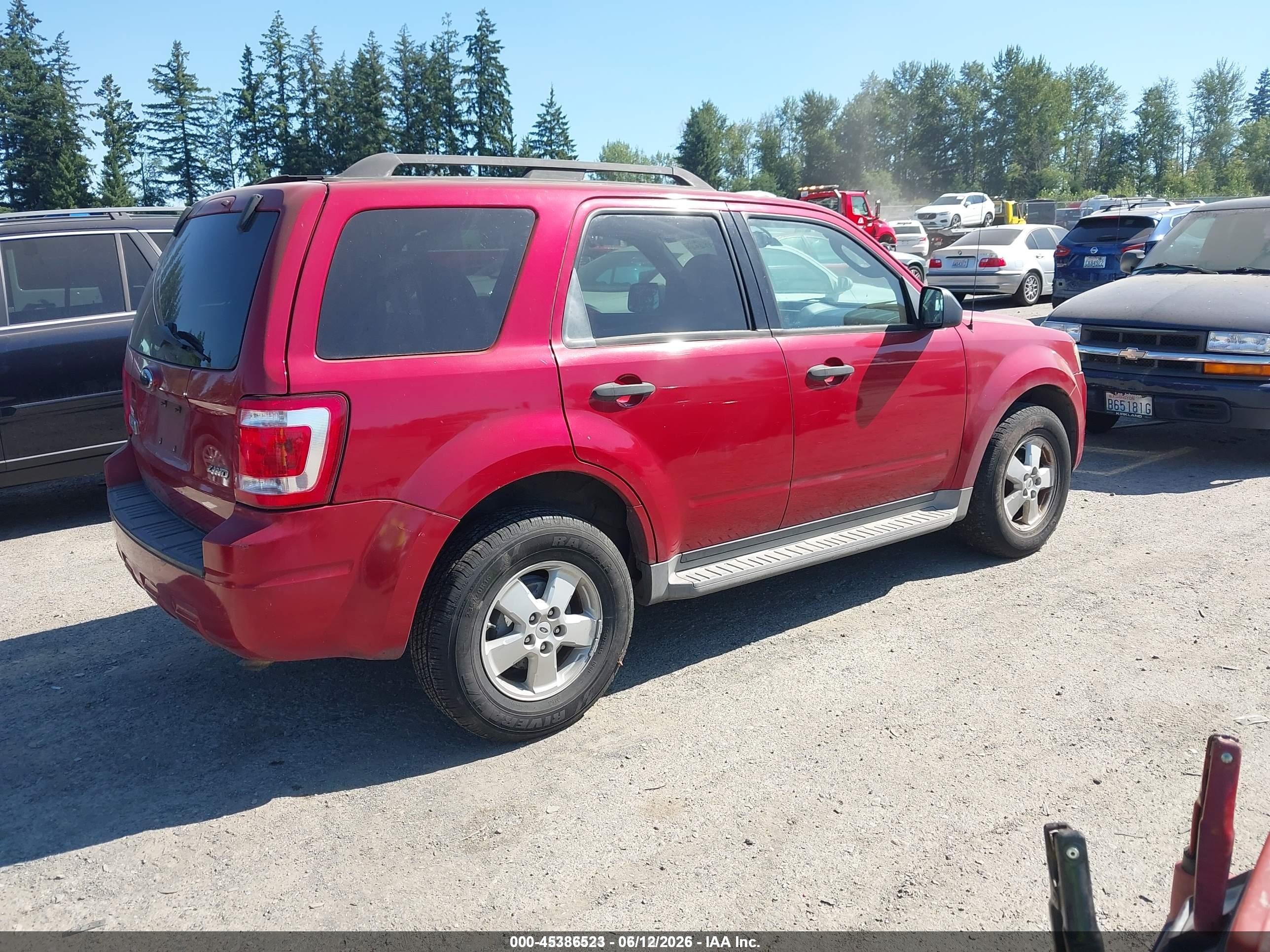 2009 Ford Escape Xlt Red vin: 1FMCU93G39KB21097