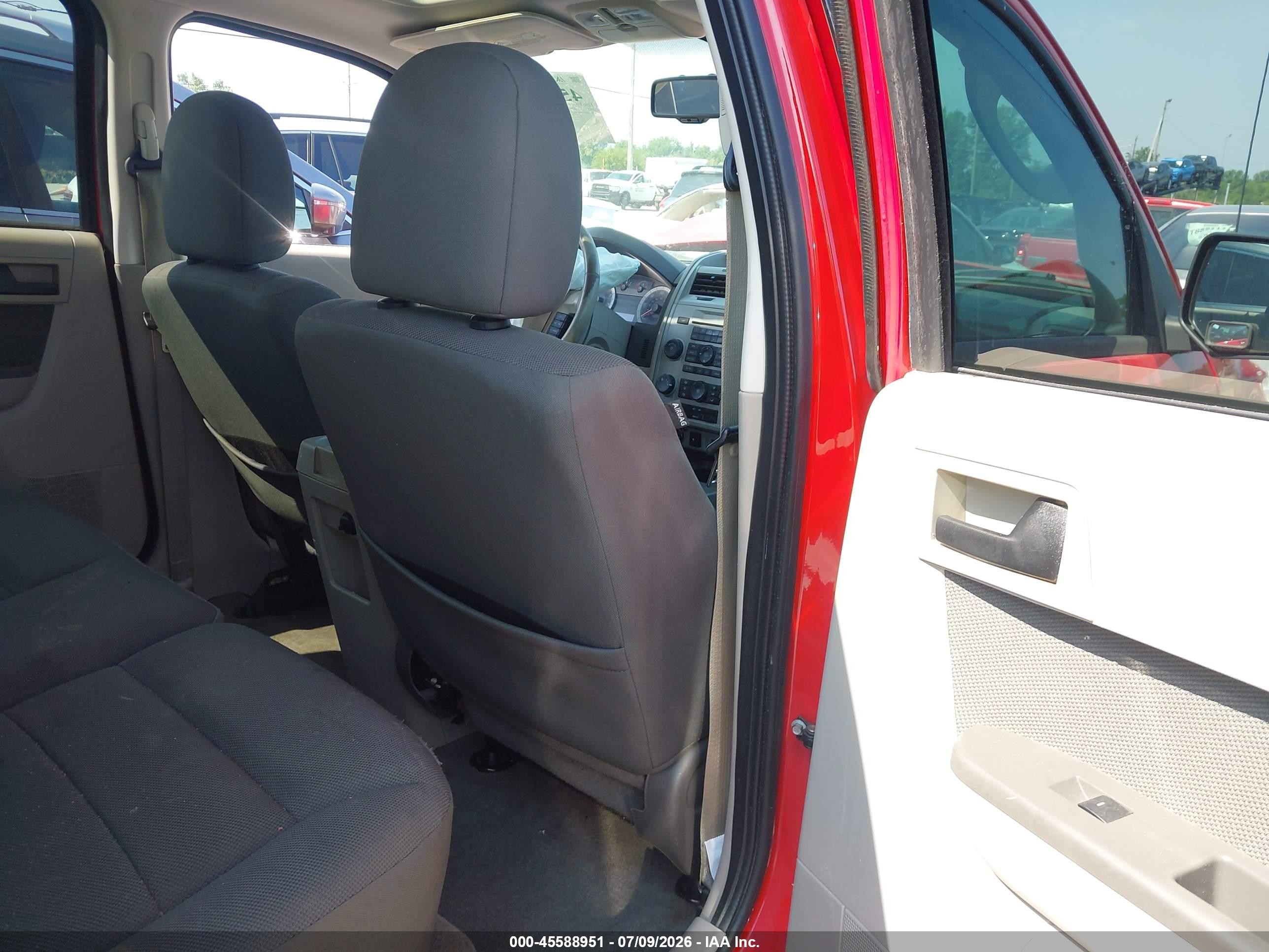 2009 Ford Escape Xlt Red vin: 1FMCU93G49KA57698