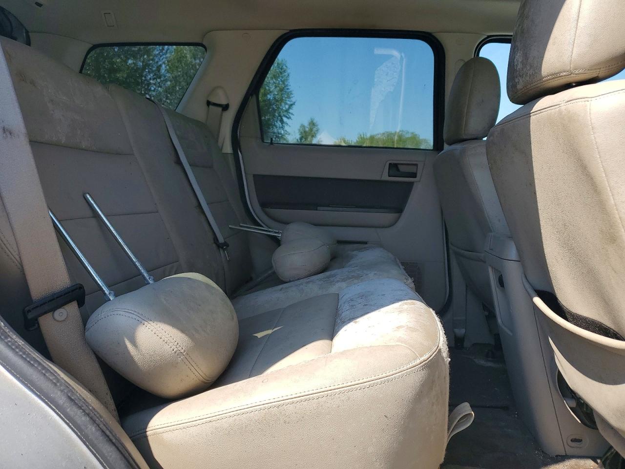 2009 Ford Escape Xlt Silver vin: 1FMCU93G49KB03840