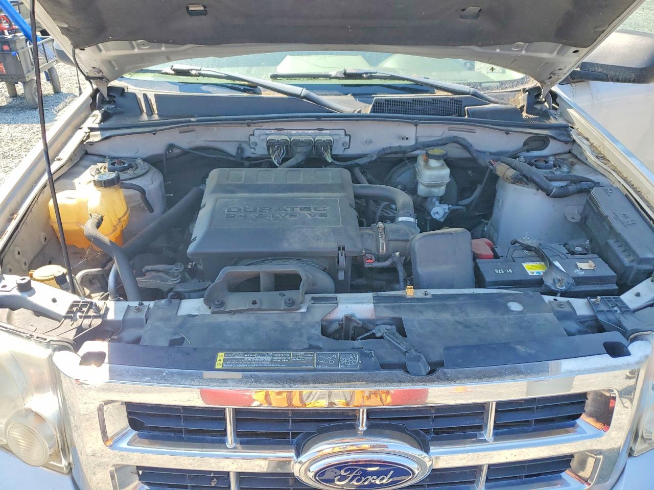 2009 Ford Escape Xlt Silver vin: 1FMCU93G49KB03840