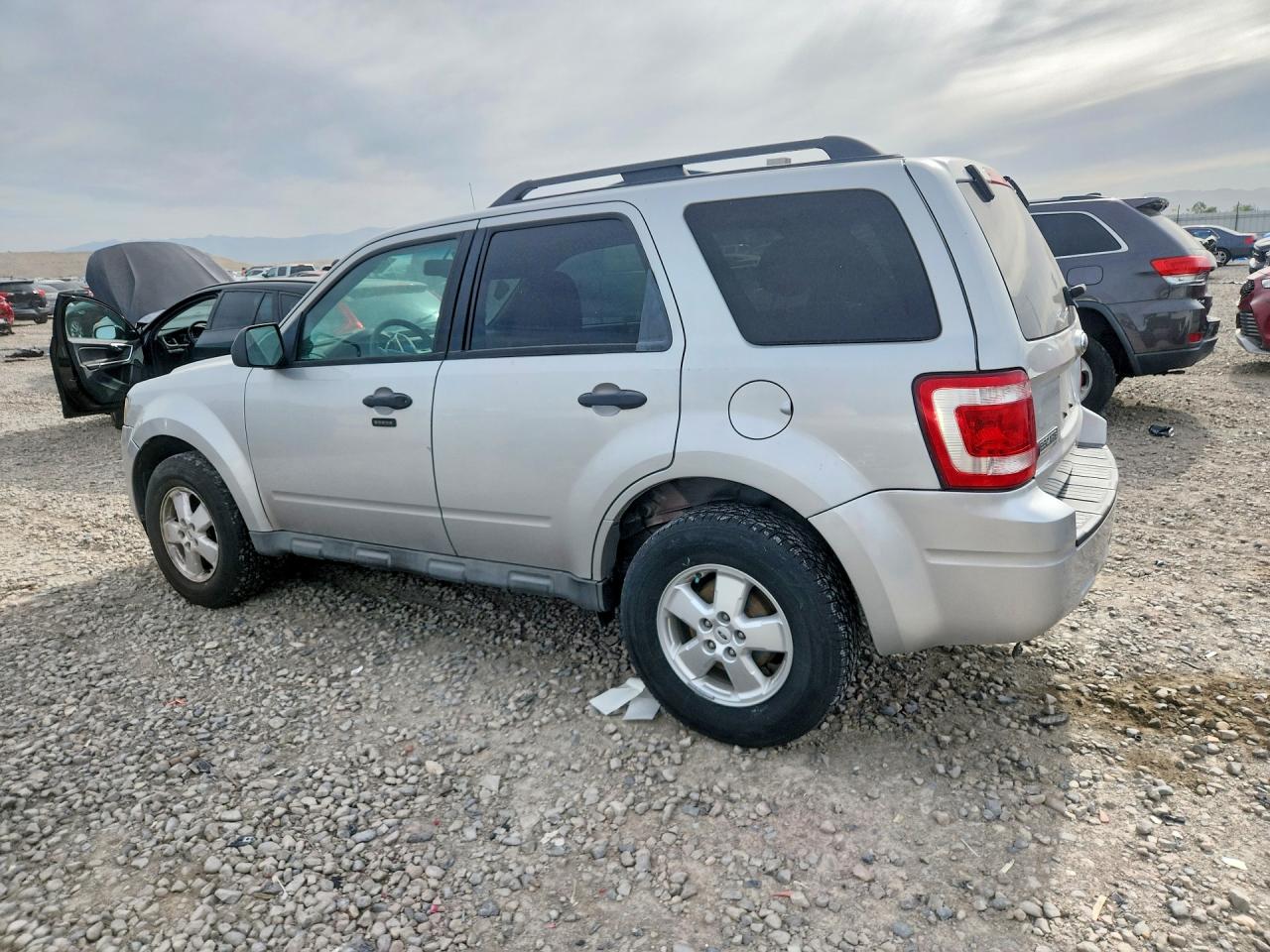 2009 Ford Escape Xlt Silver vin: 1FMCU93G49KB19780