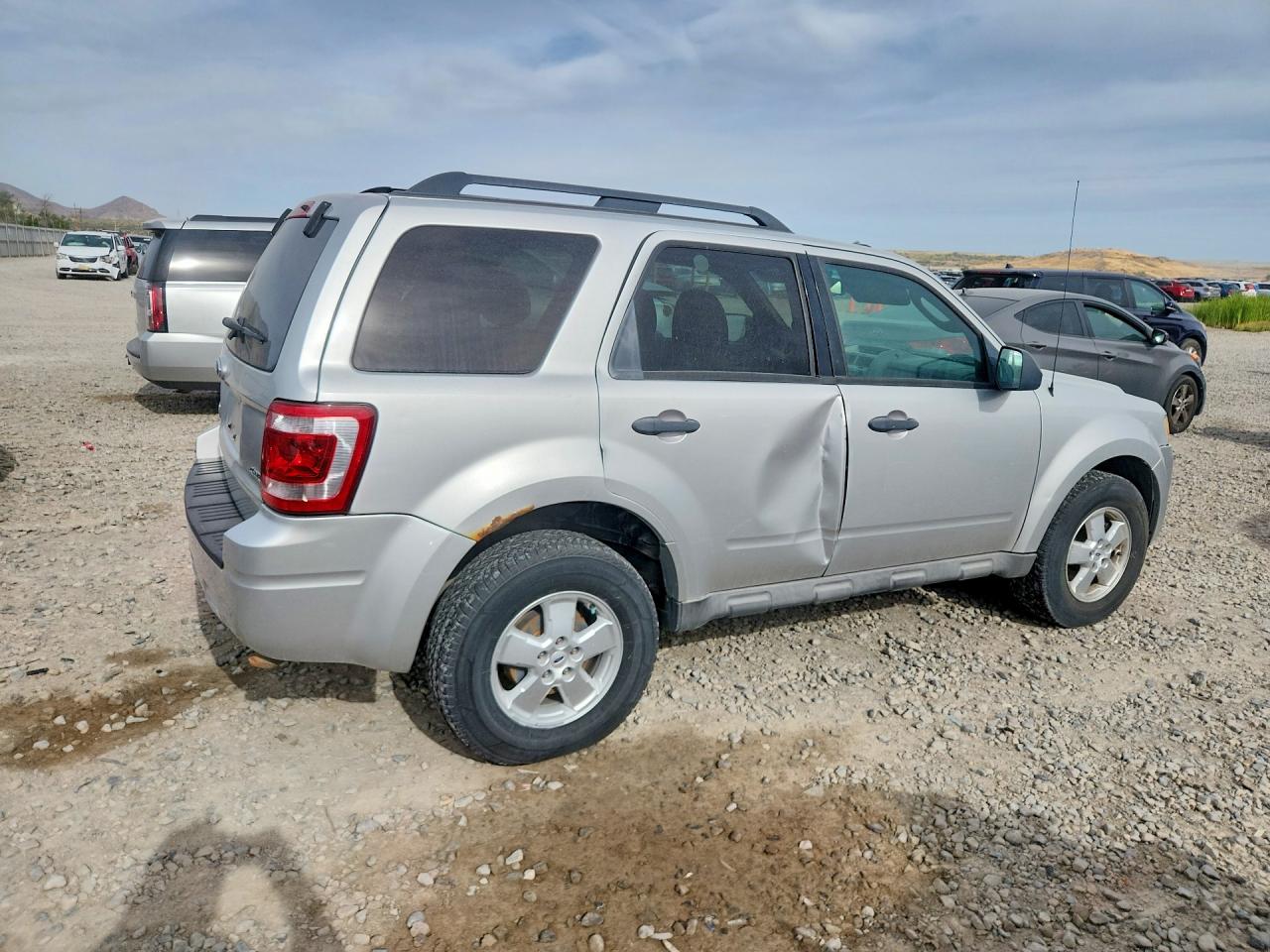 2009 Ford Escape Xlt Silver vin: 1FMCU93G49KB19780