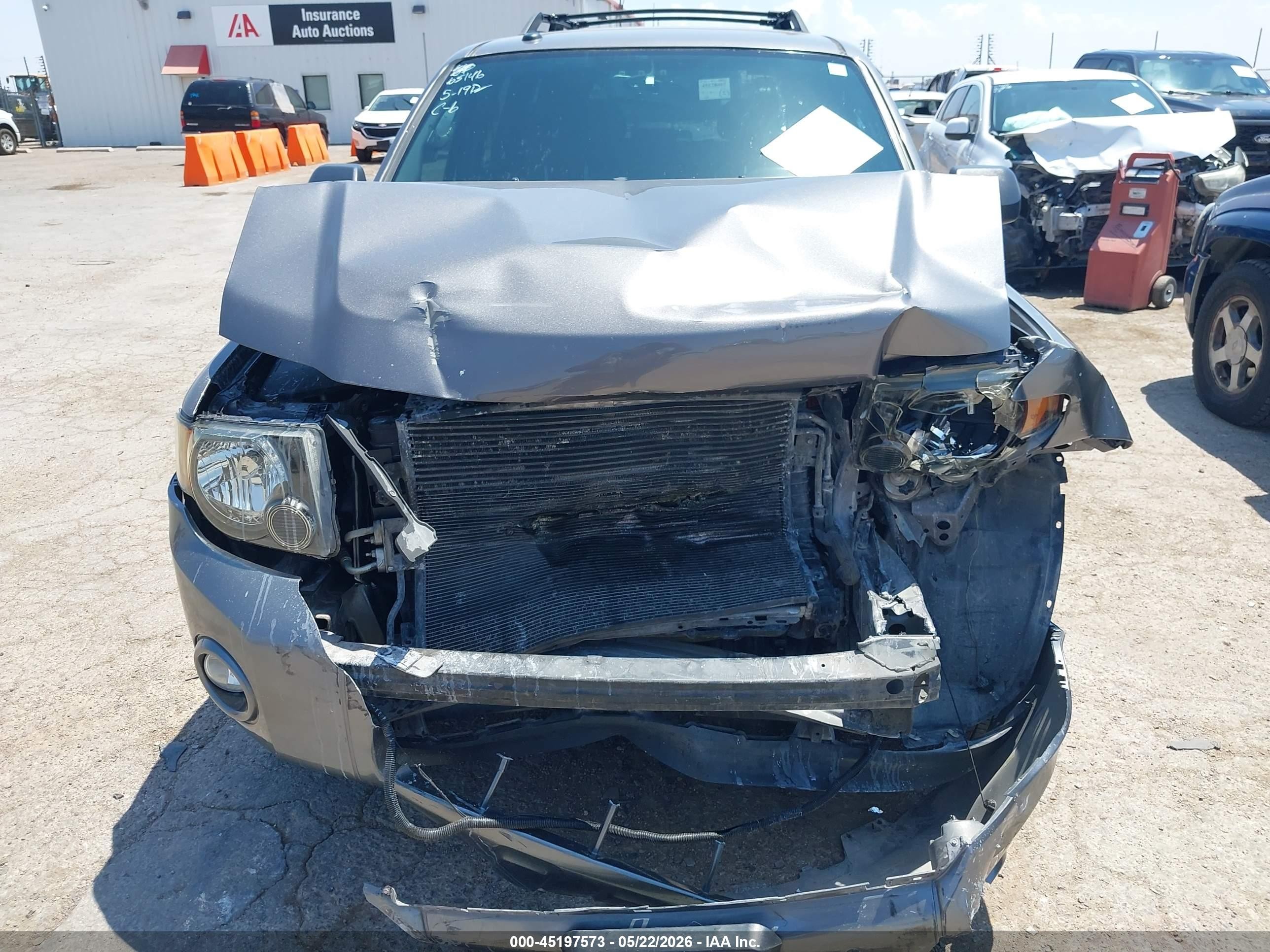 2009 Ford Escape Xlt Gray vin: 1FMCU93G49KB78991