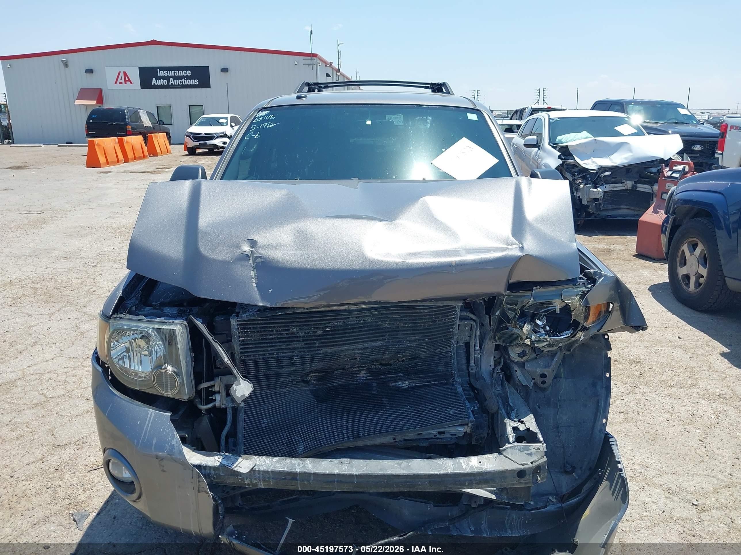 2009 Ford Escape Xlt Gray vin: 1FMCU93G49KB78991