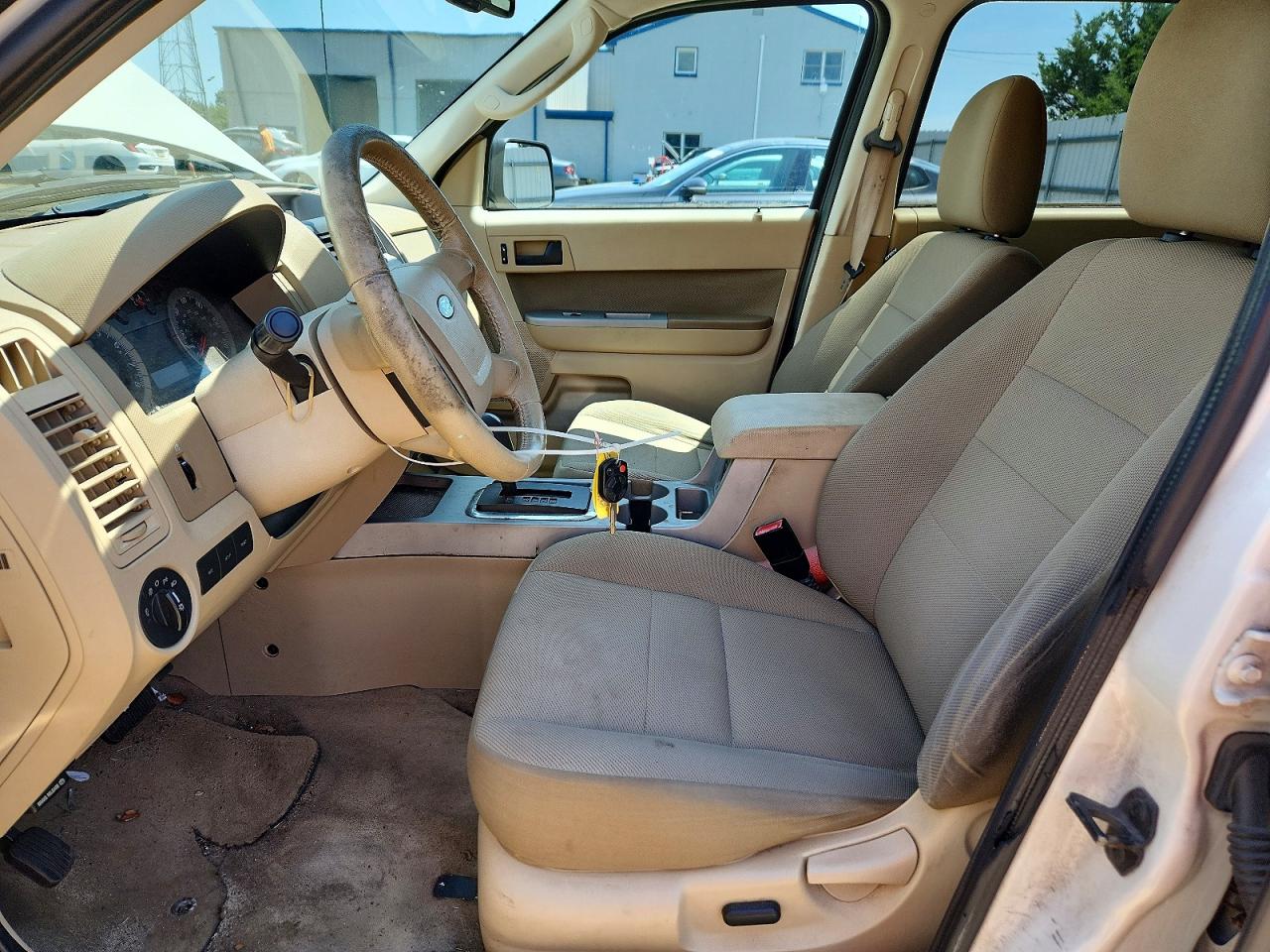 2009 Ford Escape Xlt Белый vin: 1FMCU93G59KC56808