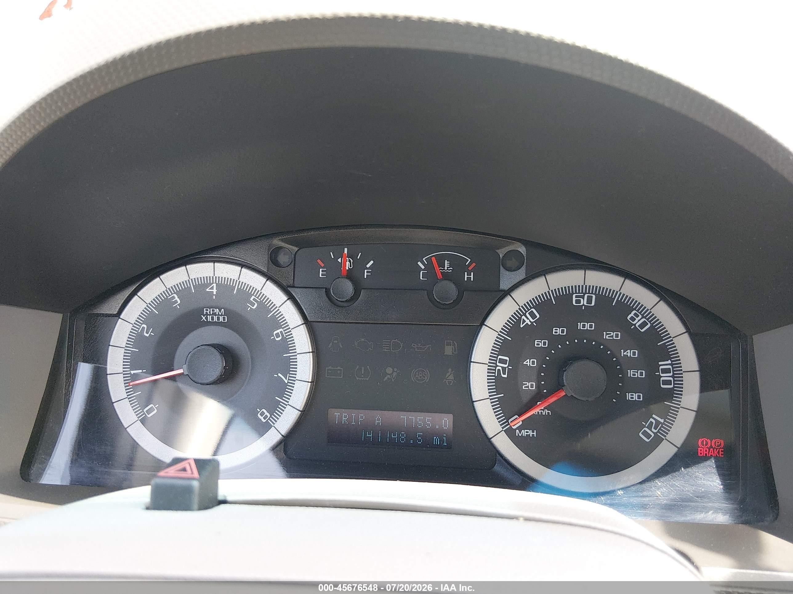 2009 Ford Escape Xlt White vin: 1FMCU93G69KB28545