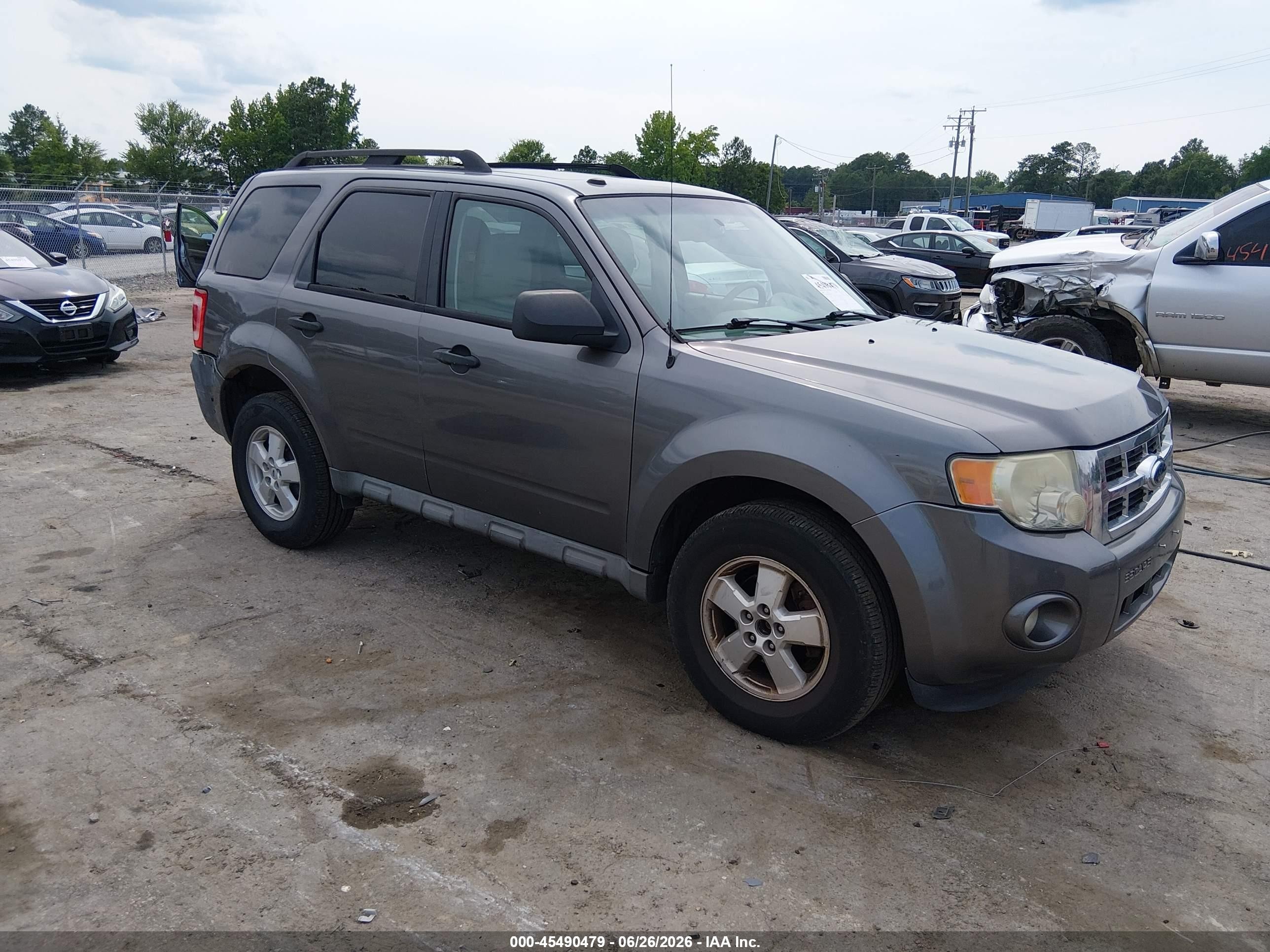 2009 Ford Escape Xlt Gray vin: 1FMCU93G69KB62260