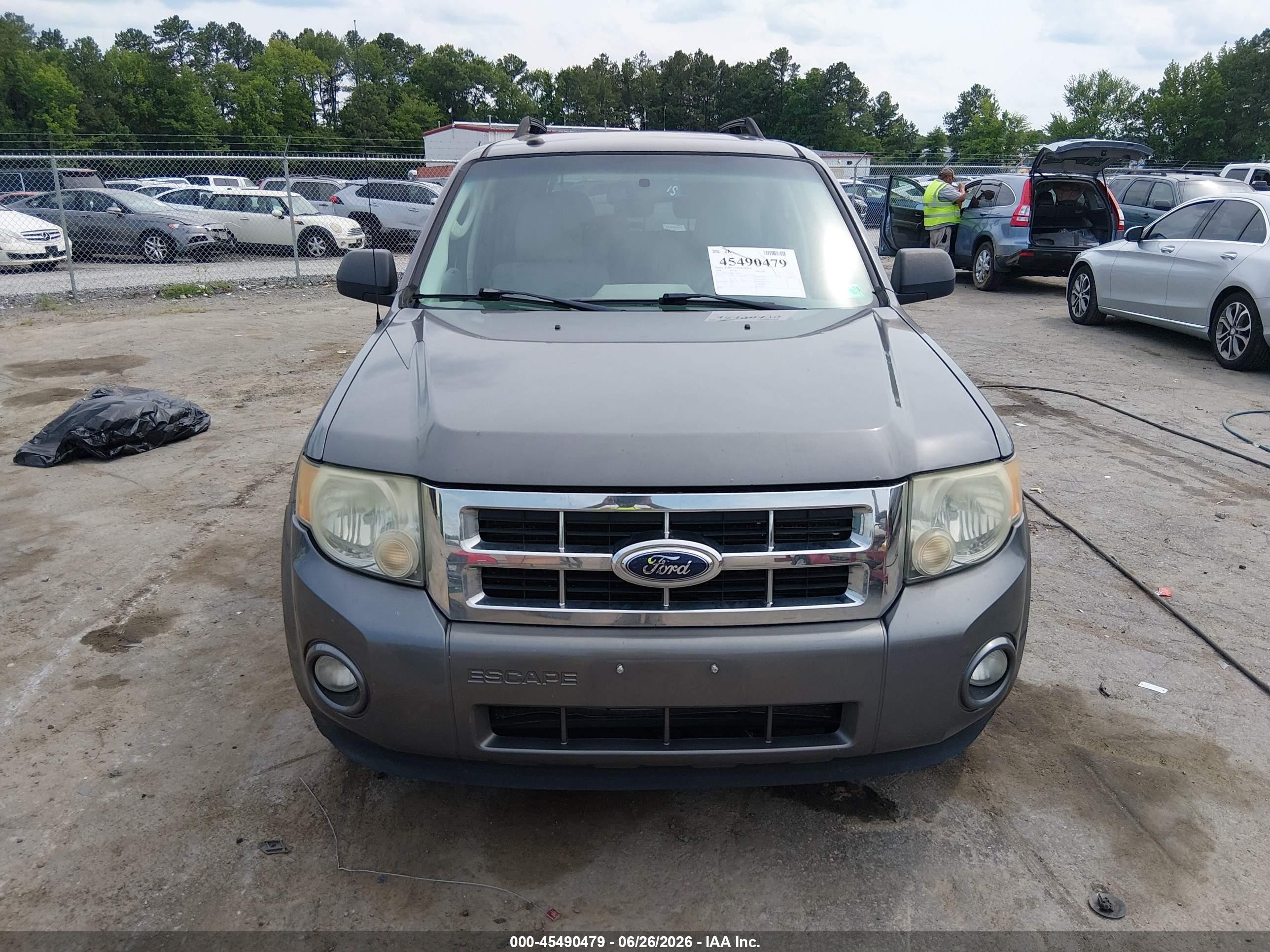 2009 Ford Escape Xlt Gray vin: 1FMCU93G69KB62260