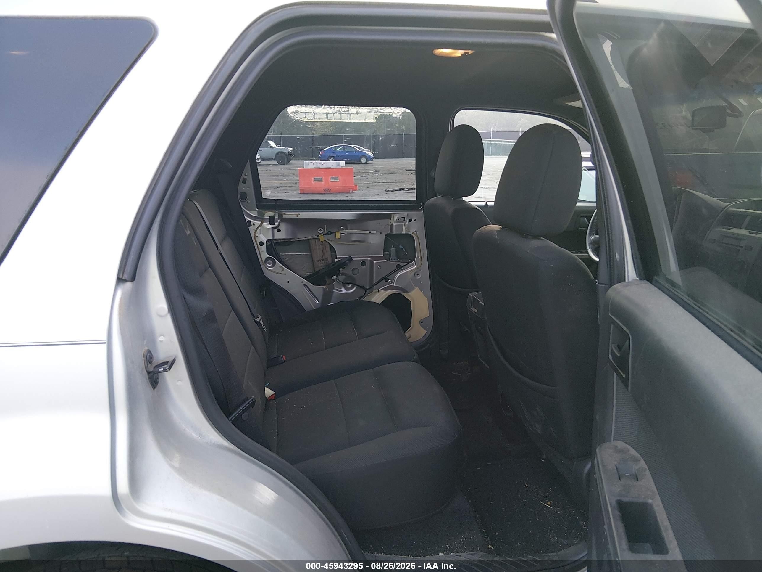 2009 Ford Escape Xlt Серебряный vin: 1FMCU93G69KB70035