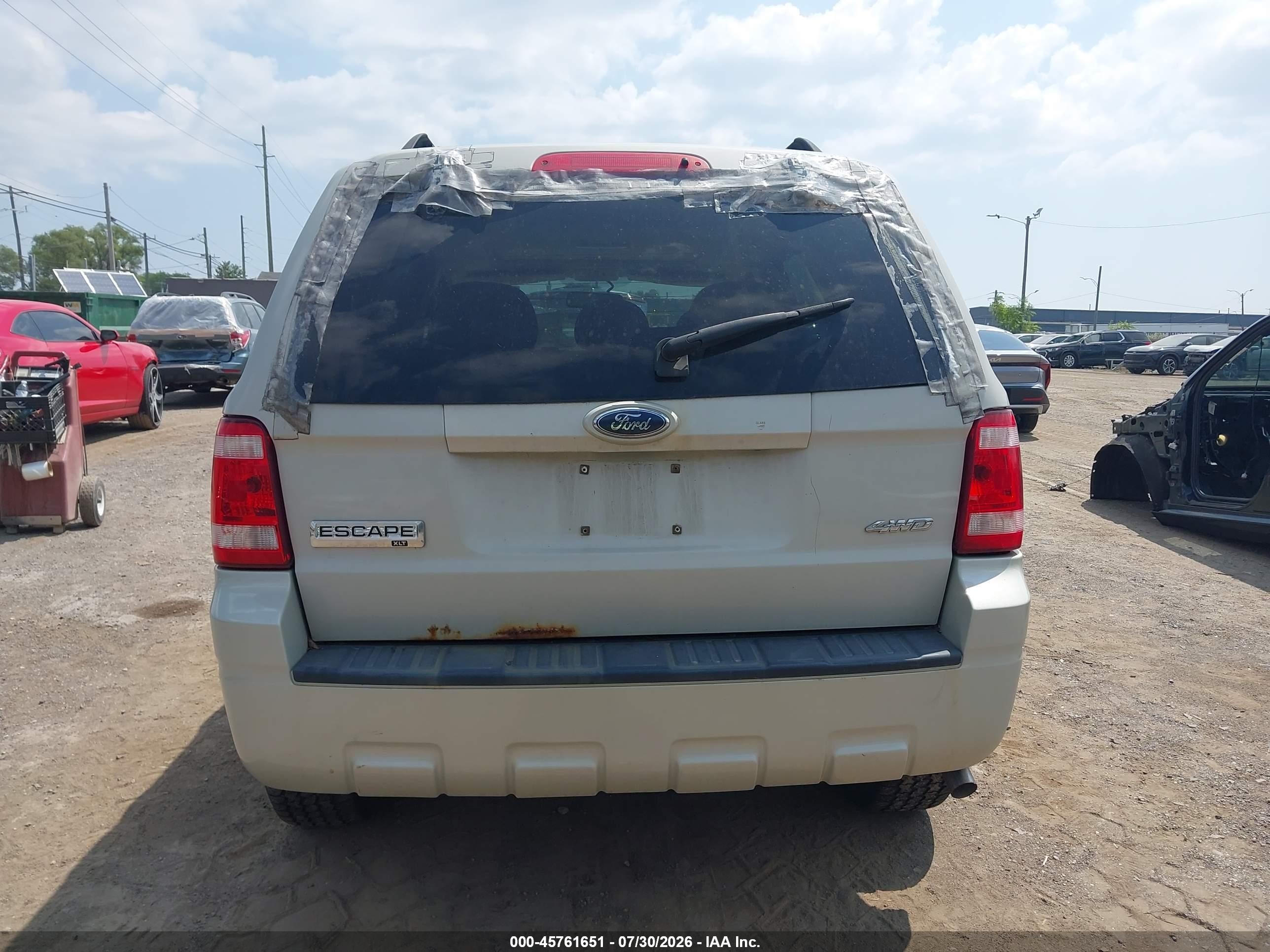 2009 Ford Escape Xlt Cream vin: 1FMCU93G79KB01001