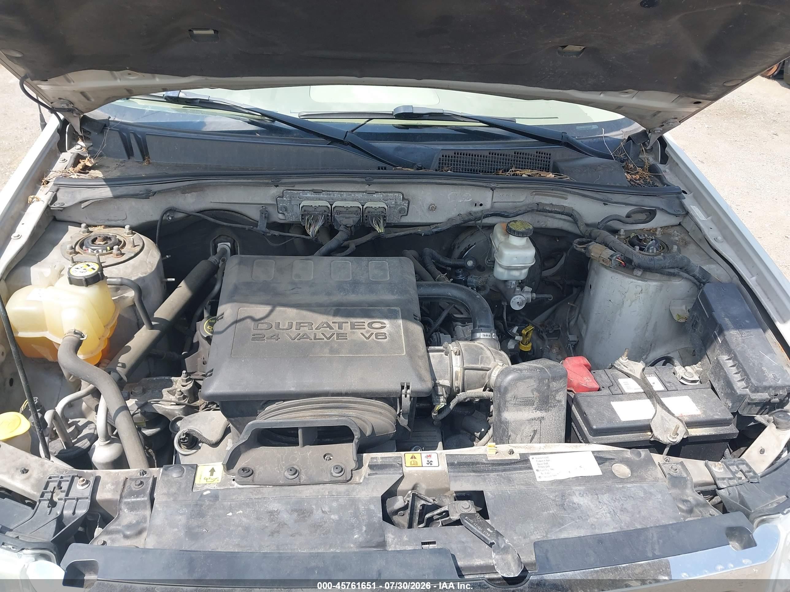 2009 Ford Escape Xlt Cream vin: 1FMCU93G79KB01001