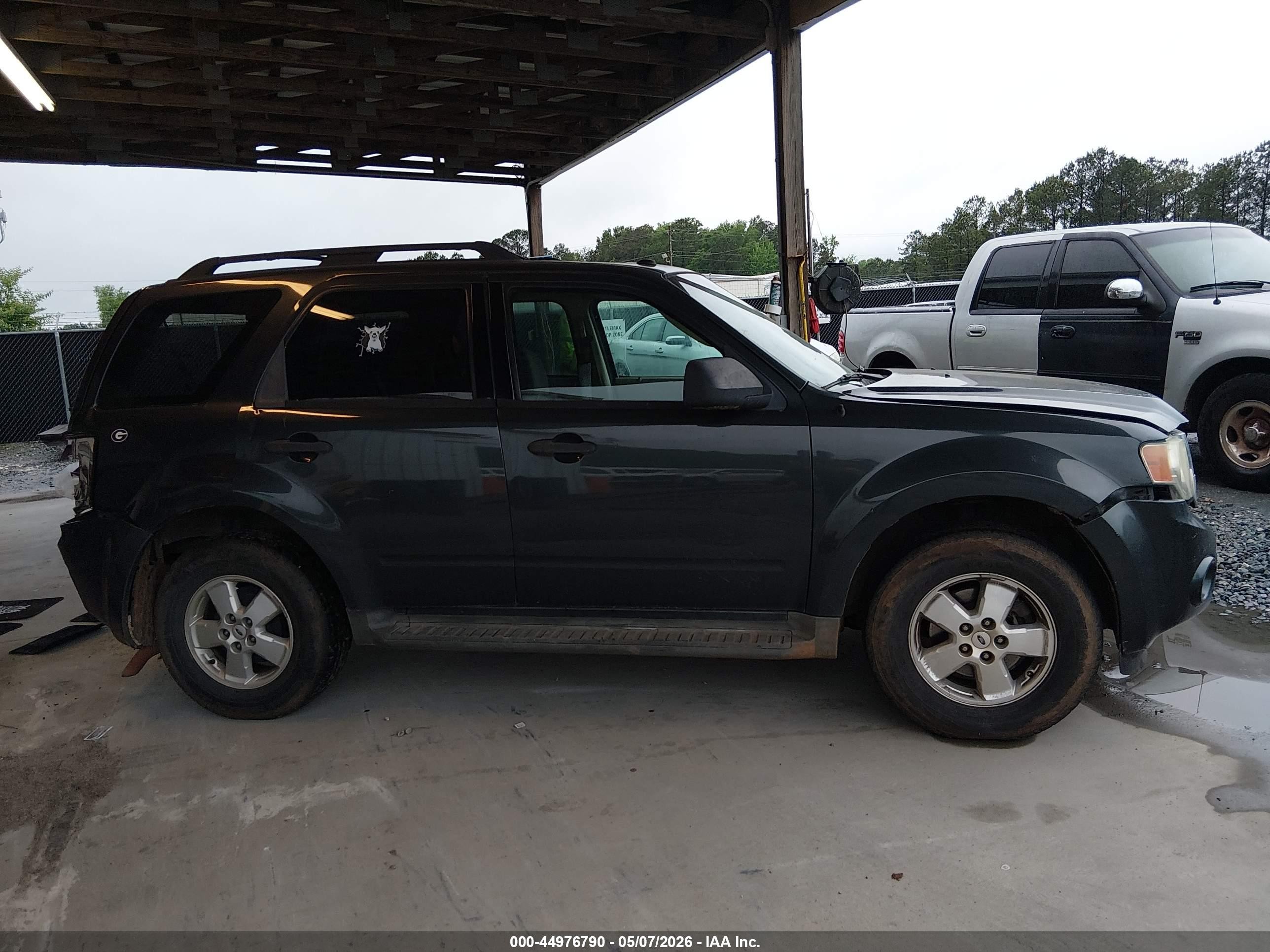2009 Ford Escape Xlt Серый vin: 1FMCU93G89KA50818