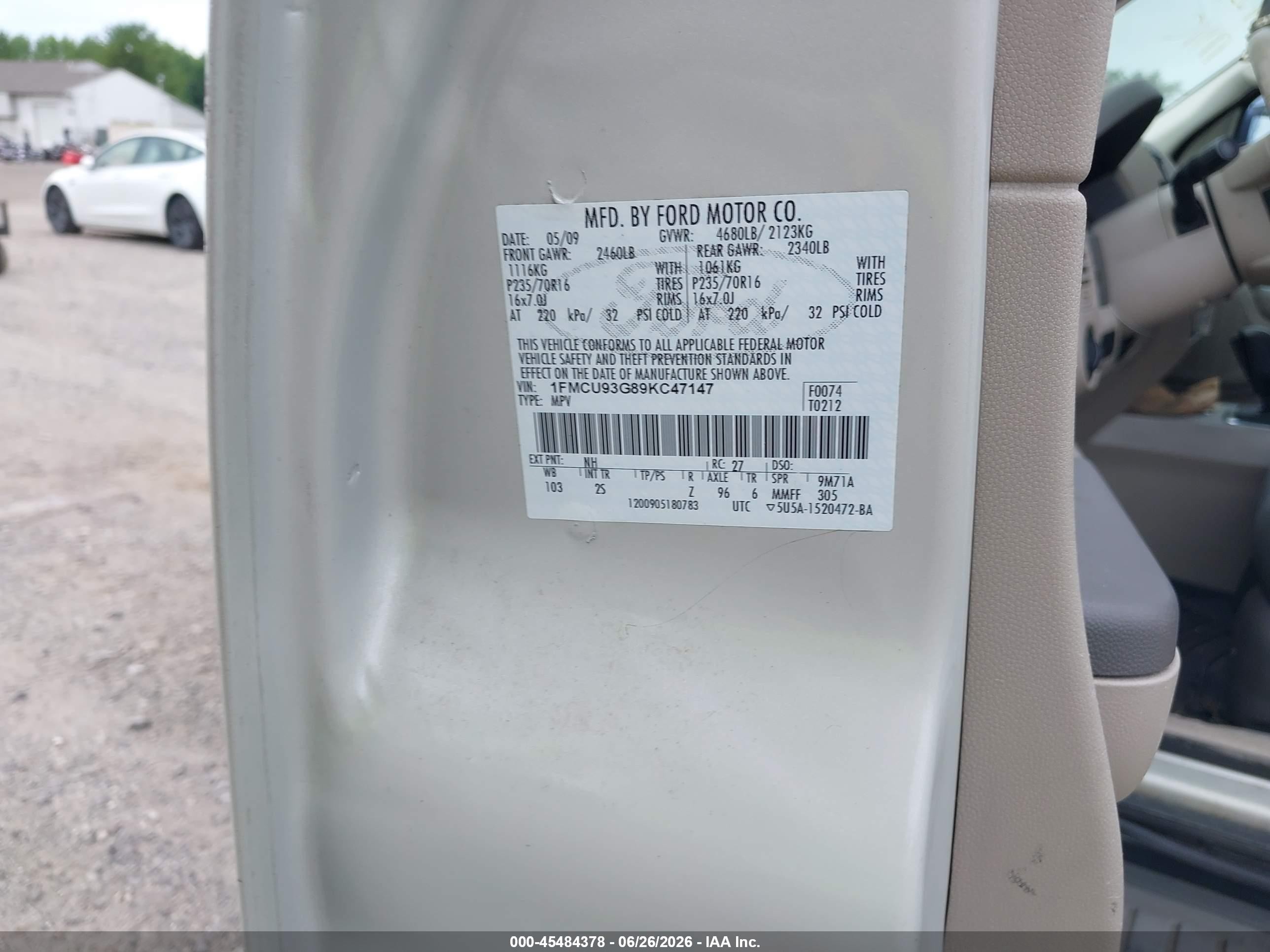 2009 Ford Escape Xlt White vin: 1FMCU93G89KC47147