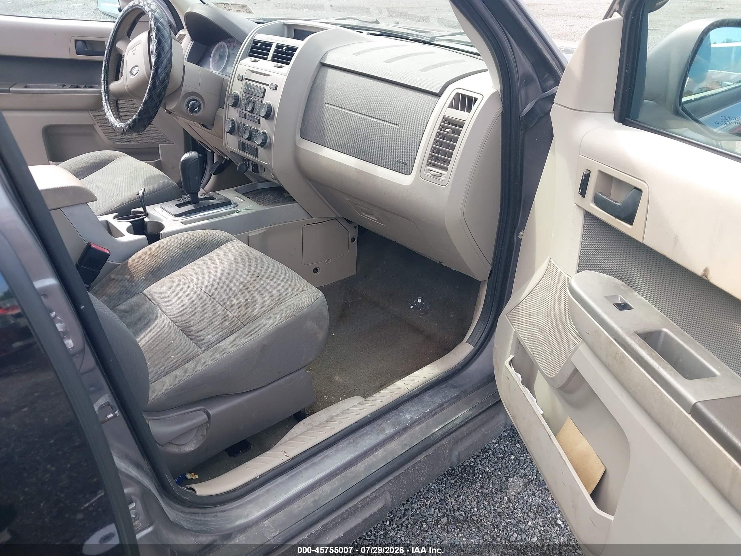 2009 Ford Escape Xlt Gray vin: 1FMCU93G99KA36054