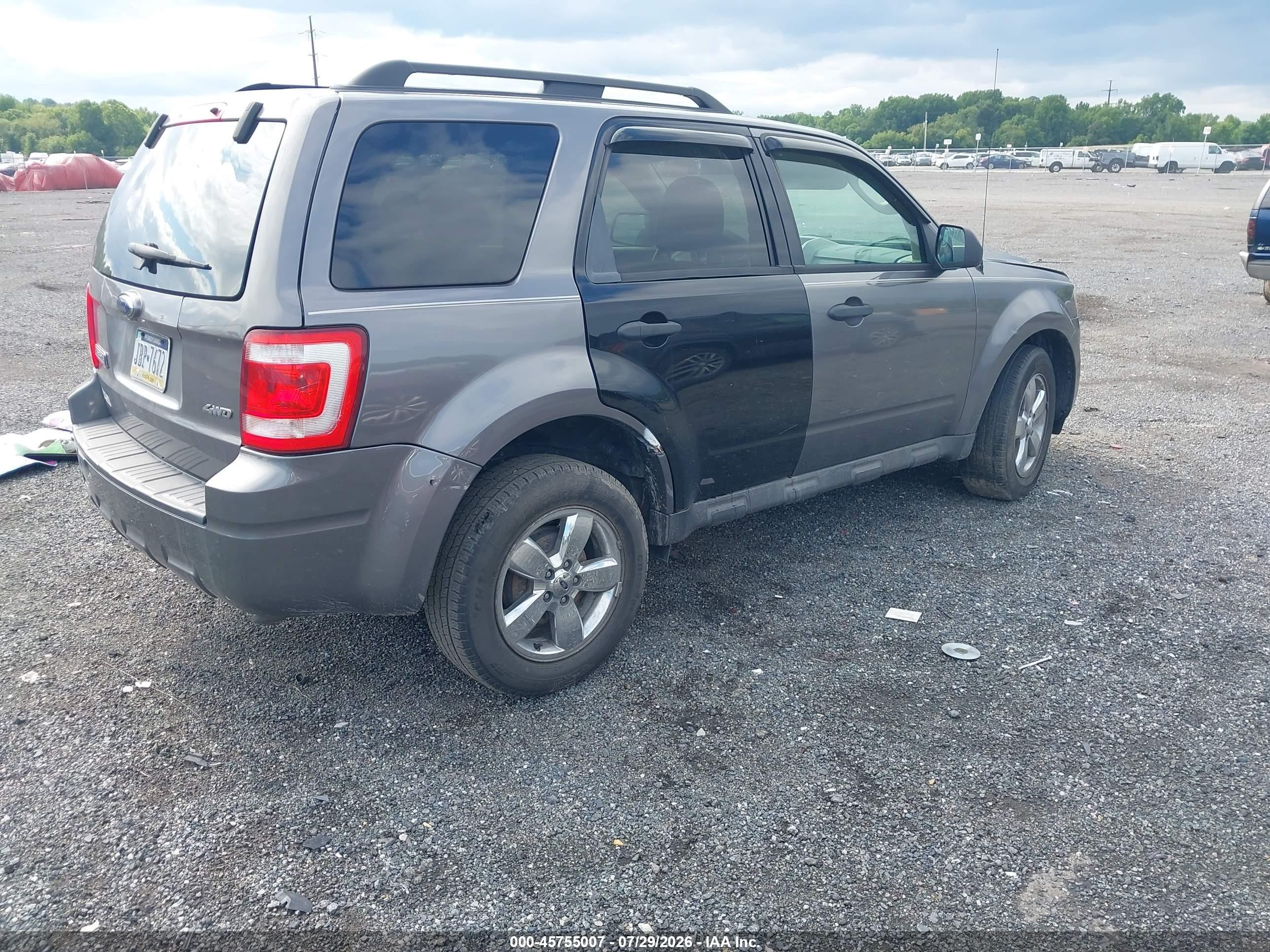 2009 Ford Escape Xlt Gray vin: 1FMCU93G99KA36054
