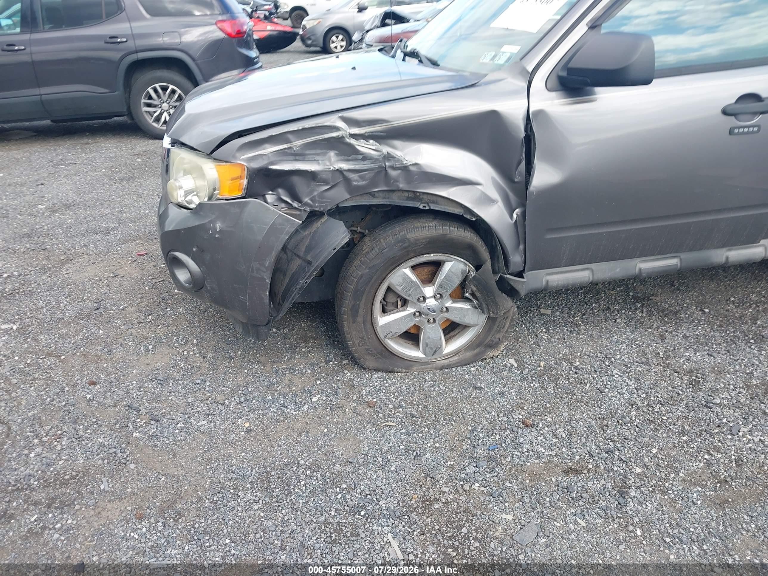 2009 Ford Escape Xlt Gray vin: 1FMCU93G99KA36054