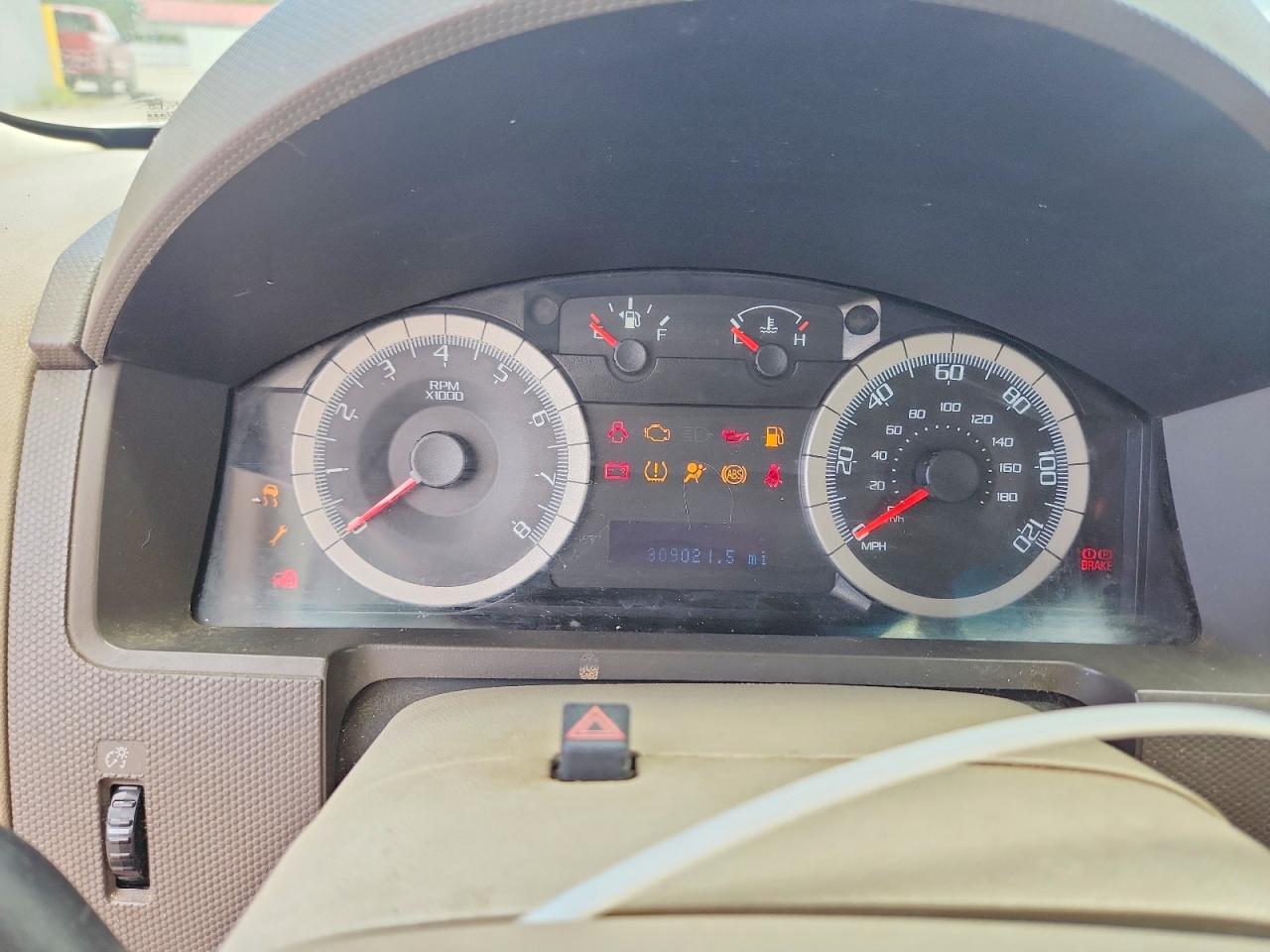 2009 Ford Escape Xlt White vin: 1FMCU93G99KC20023