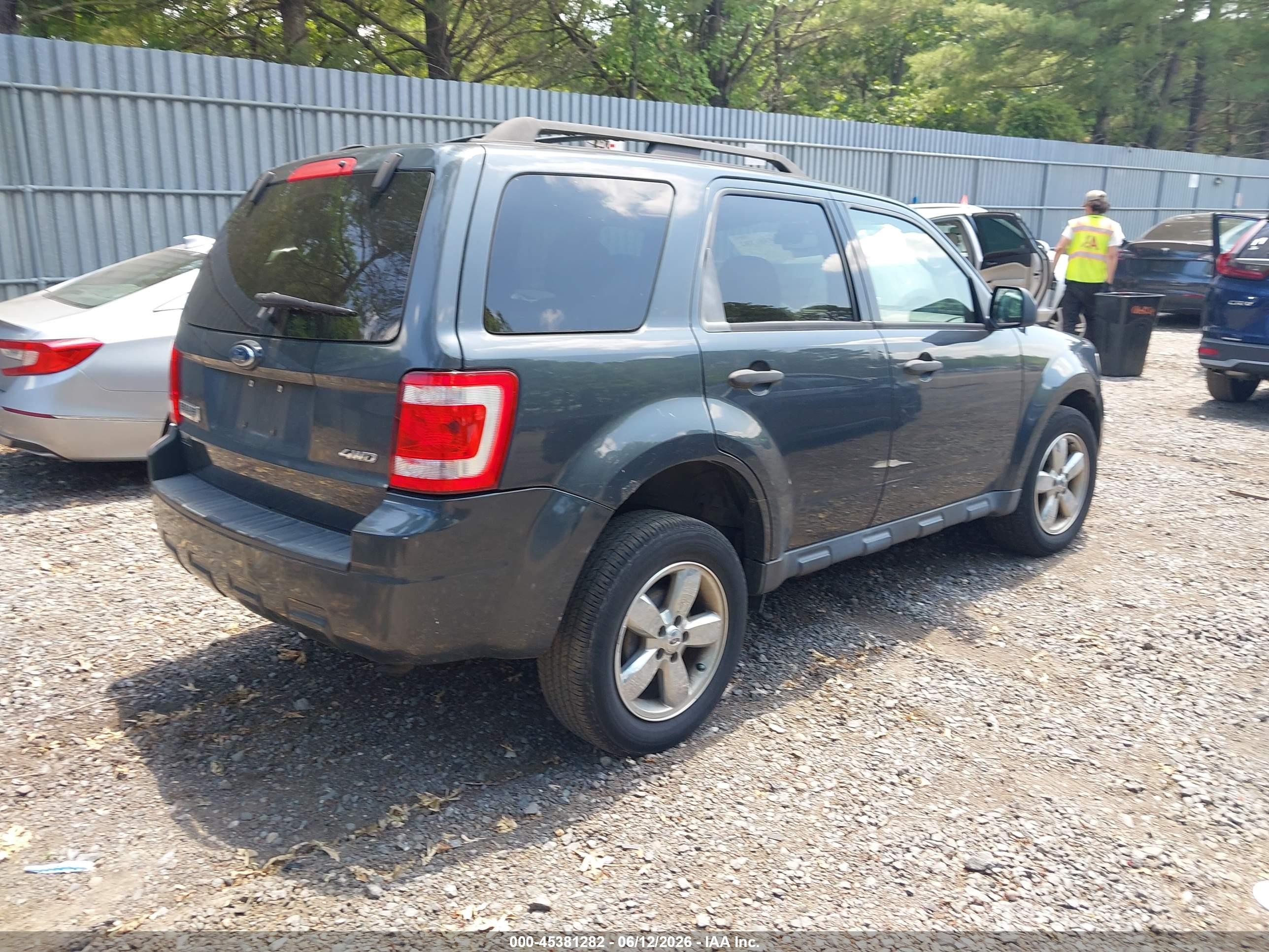 2009 Ford Escape Xlt Серый vin: 1FMCU93GX9KA07601