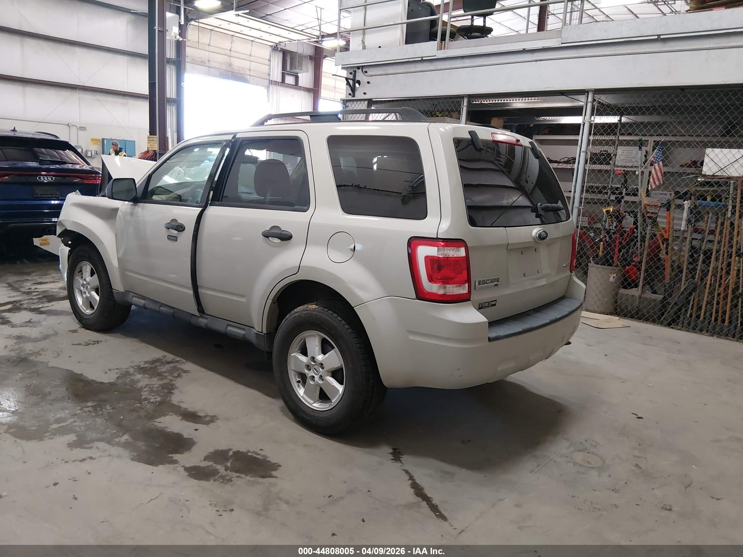 2009 Ford Escape Xlt Gray vin: 1FMCU93GX9KB96654