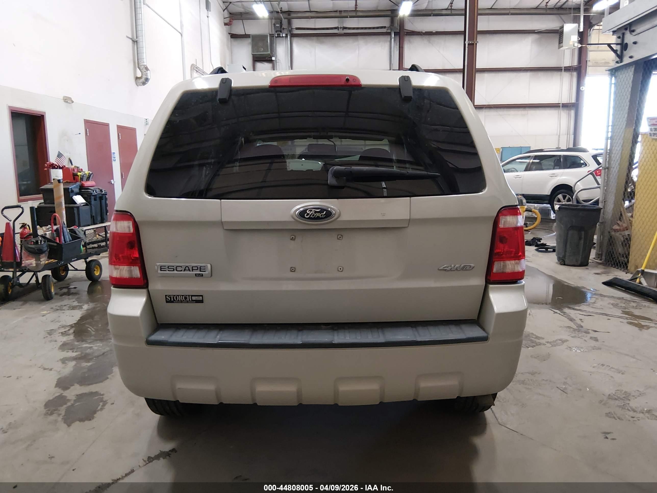 2009 Ford Escape Xlt Gray vin: 1FMCU93GX9KB96654
