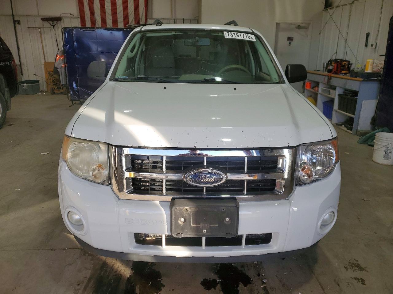 2009 Ford Escape Xlt Белый vin: 1FMCU93GX9KC35050