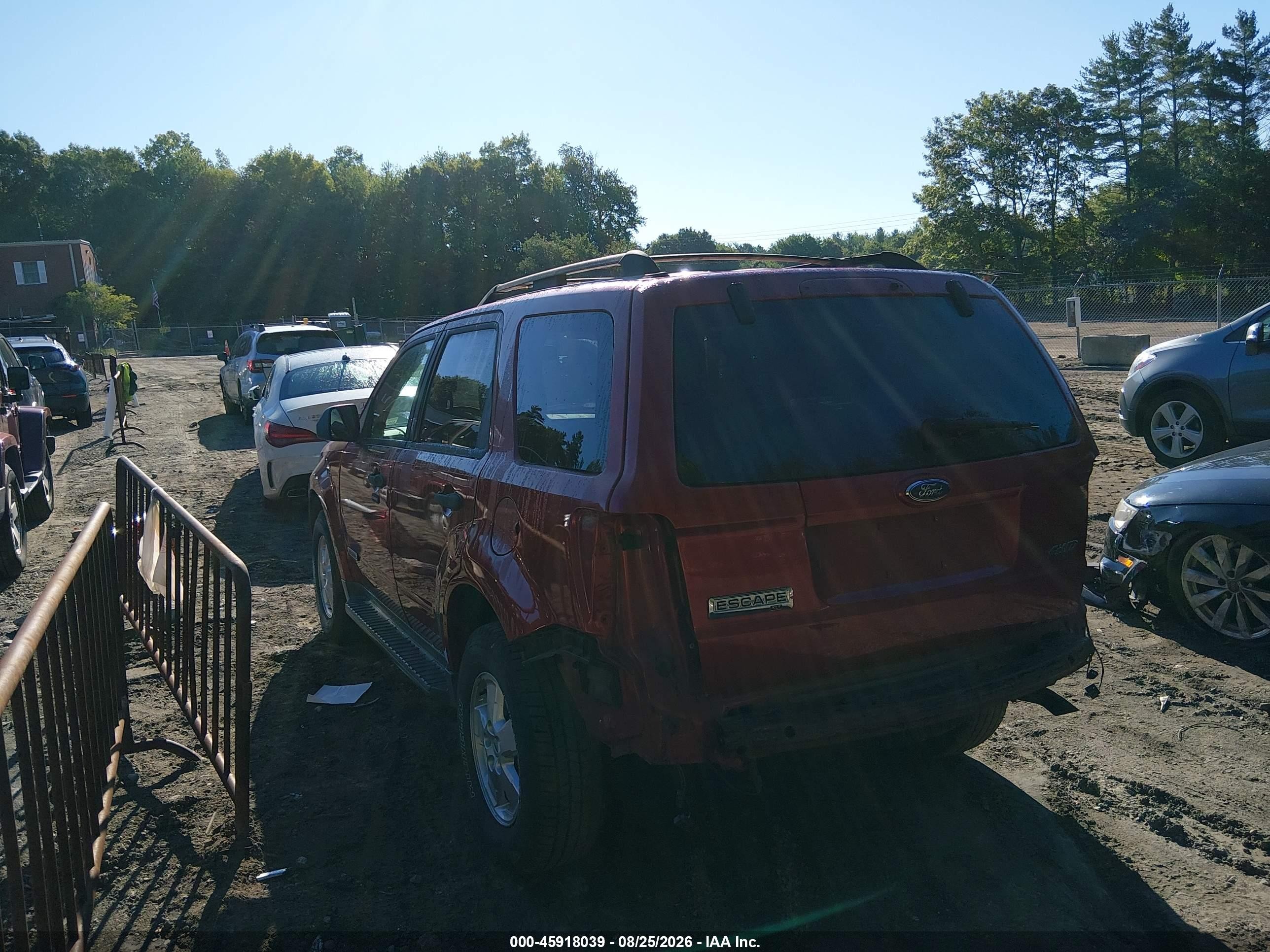 2008 Ford Escape Xlt Red vin: 1FMCU93Z08KA28148