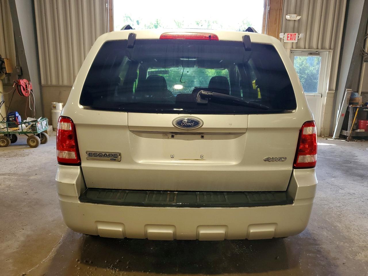 2008 Ford Escape Xlt Silver vin: 1FMCU93Z48KA28153