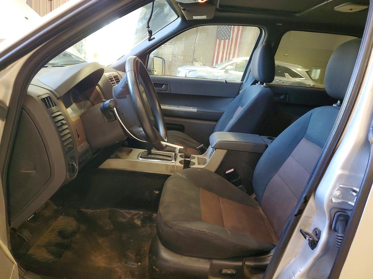 2008 Ford Escape Xlt Silver vin: 1FMCU93Z48KA28153