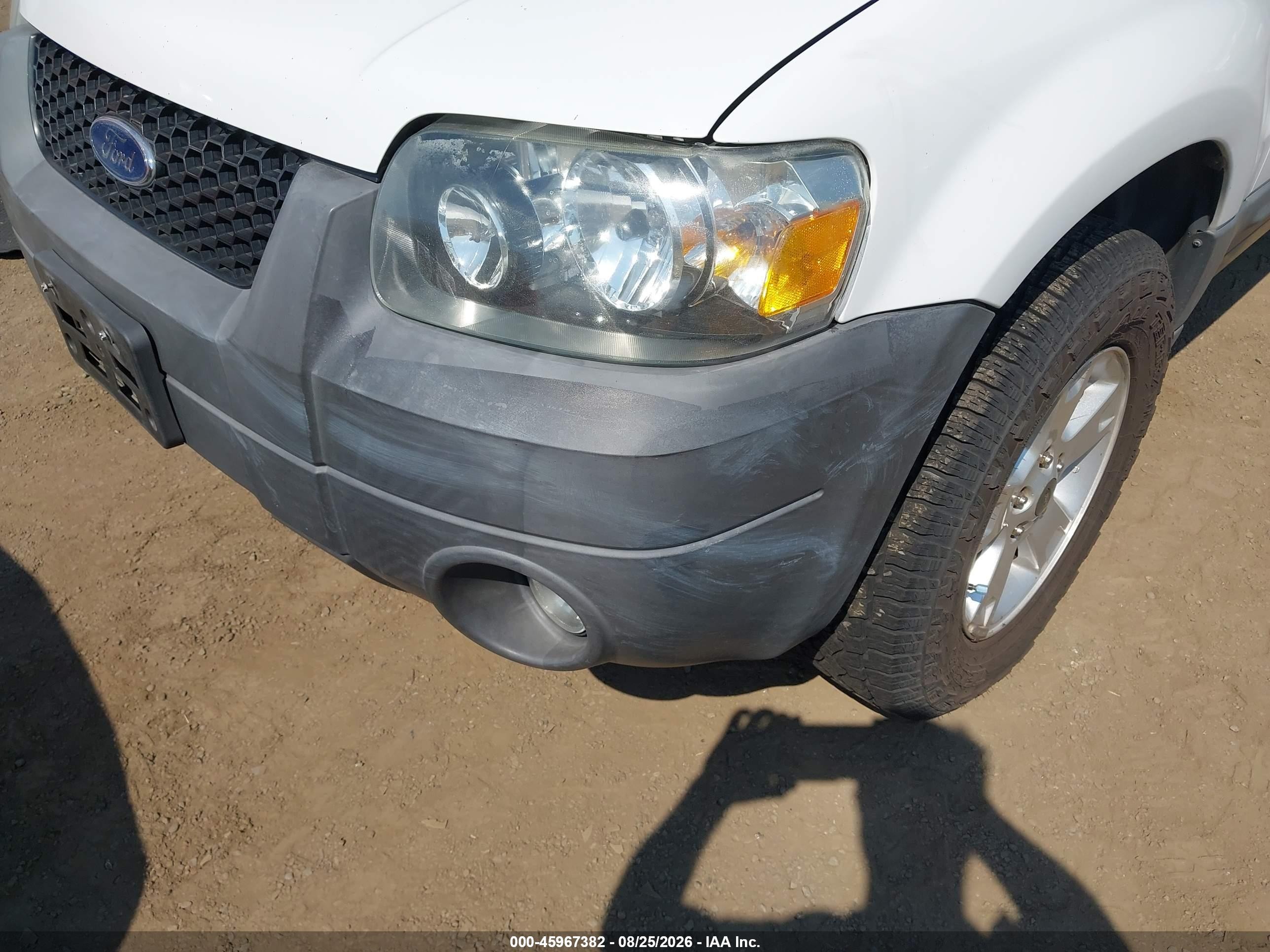 2007 Ford Escape Xlt Белый vin: 1FMCU93Z97KC05939