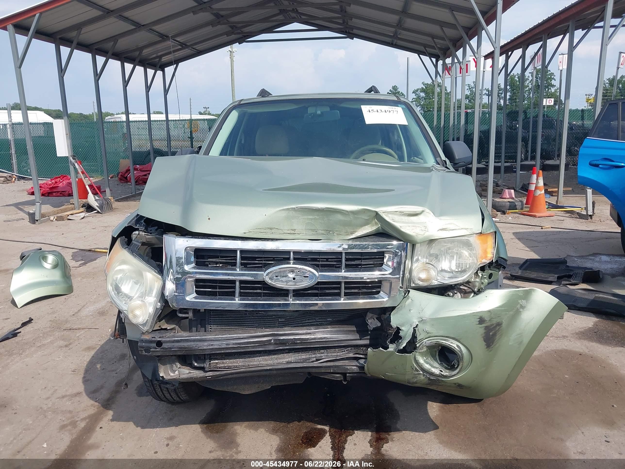 2008 Ford Escape Xlt Green vin: 1FMCU93ZX8KD33396