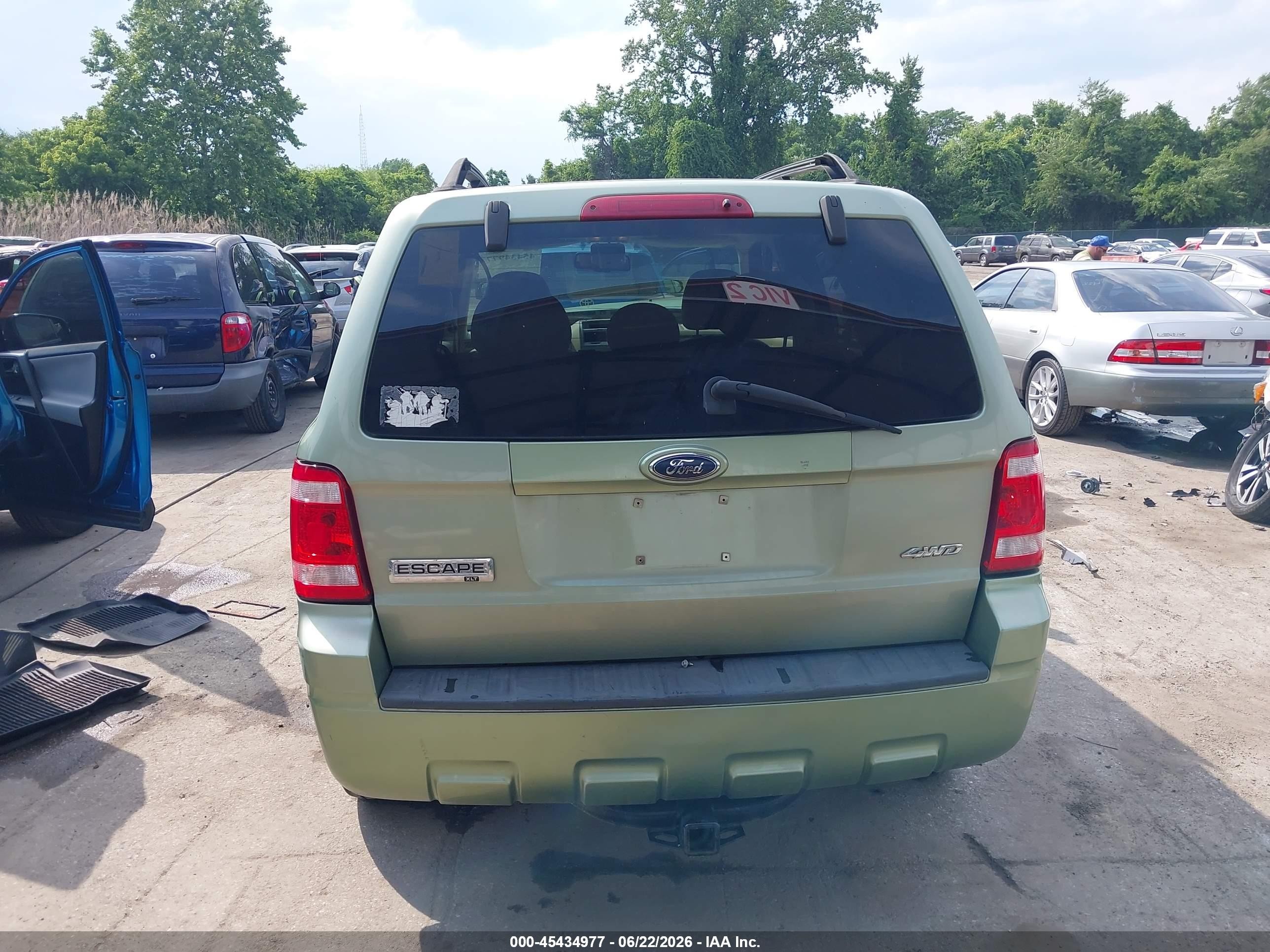 2008 Ford Escape Xlt Green vin: 1FMCU93ZX8KD33396