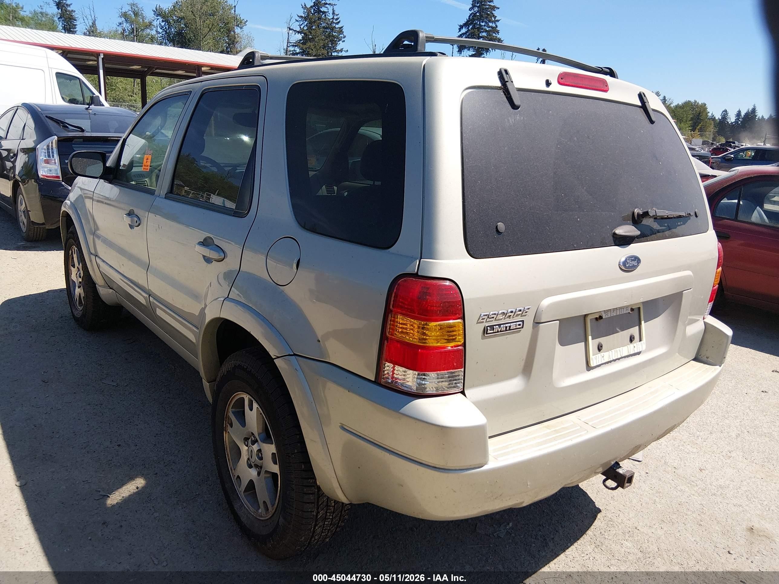2004 Ford Escape Limited Tan vin: 1FMCU94104KA63291