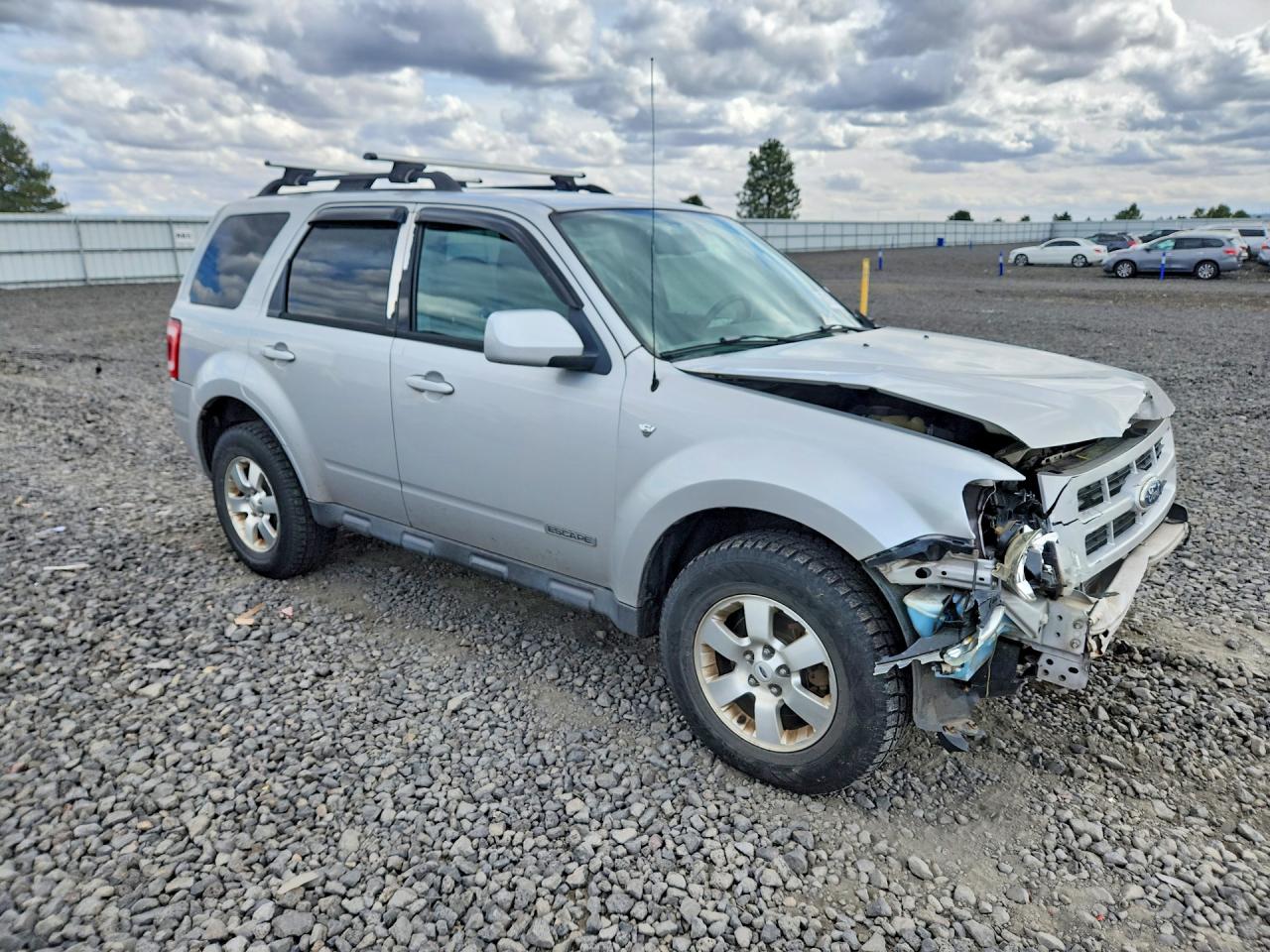 2008 Ford Escape Limited Серебряный vin: 1FMCU94108KA09172