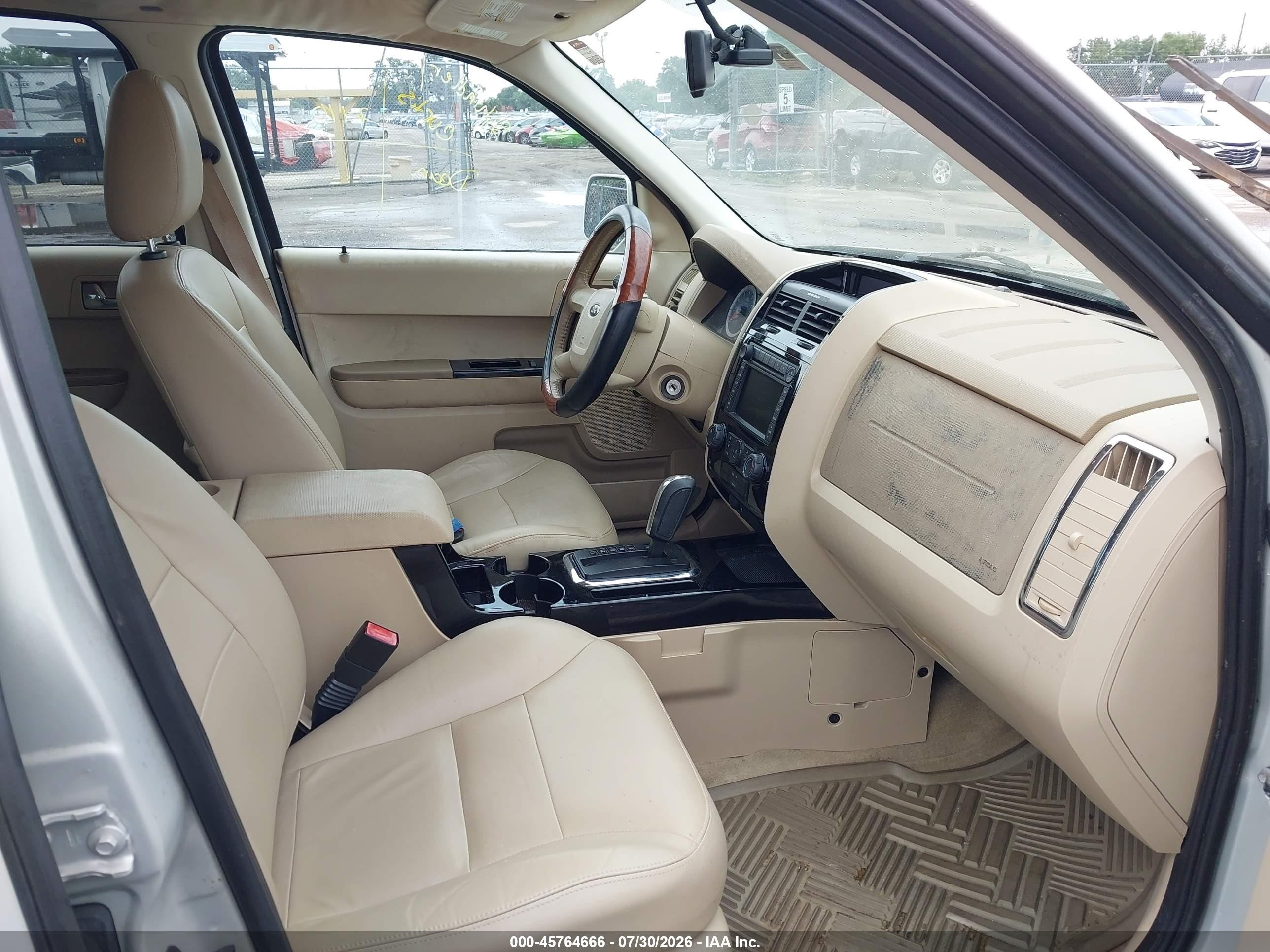 2008 Ford Escape Limited Burgundy vin: 1FMCU94108KB75224