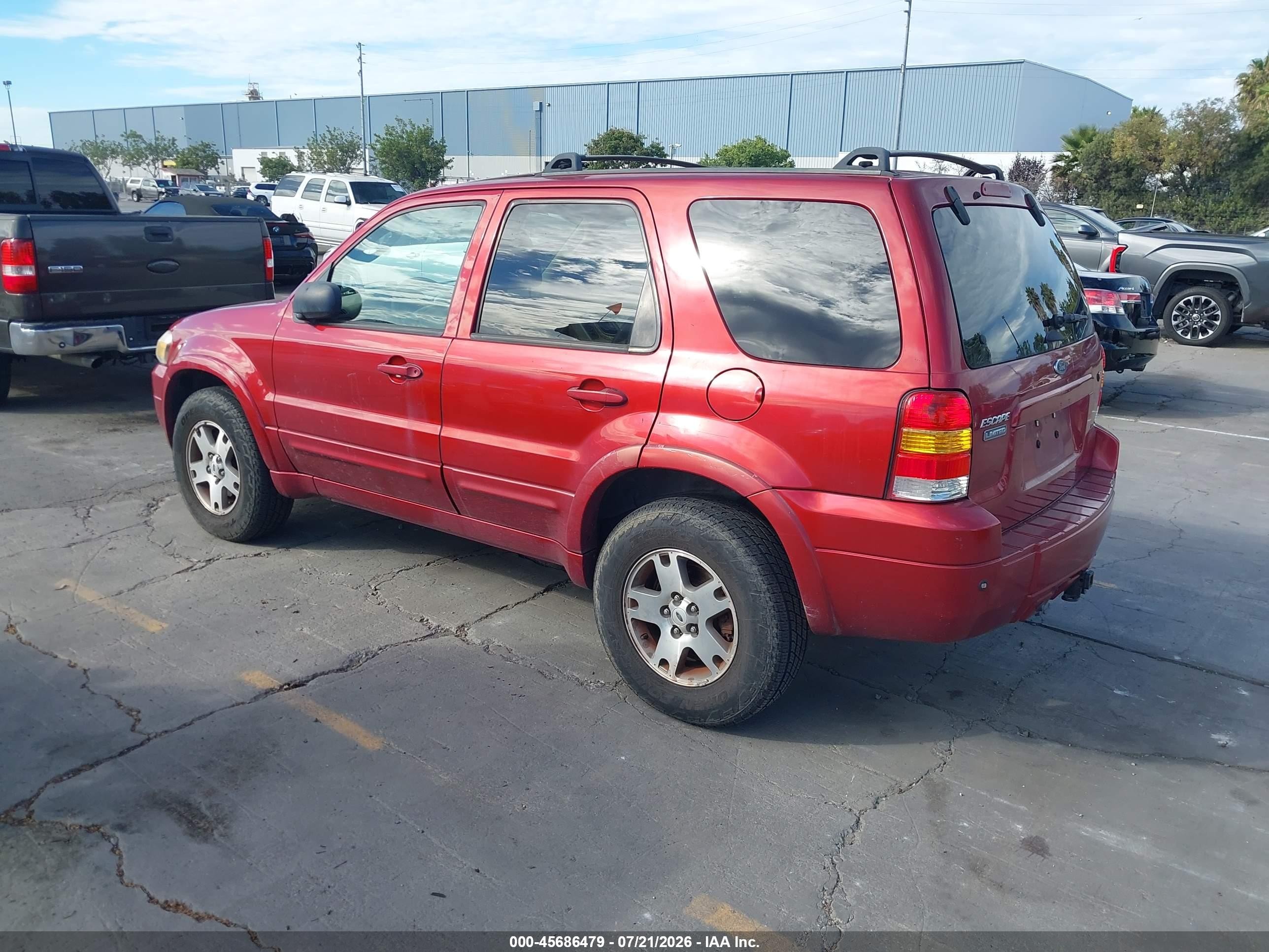 2005 Ford Escape Limited Red vin: 1FMCU94115KC22126