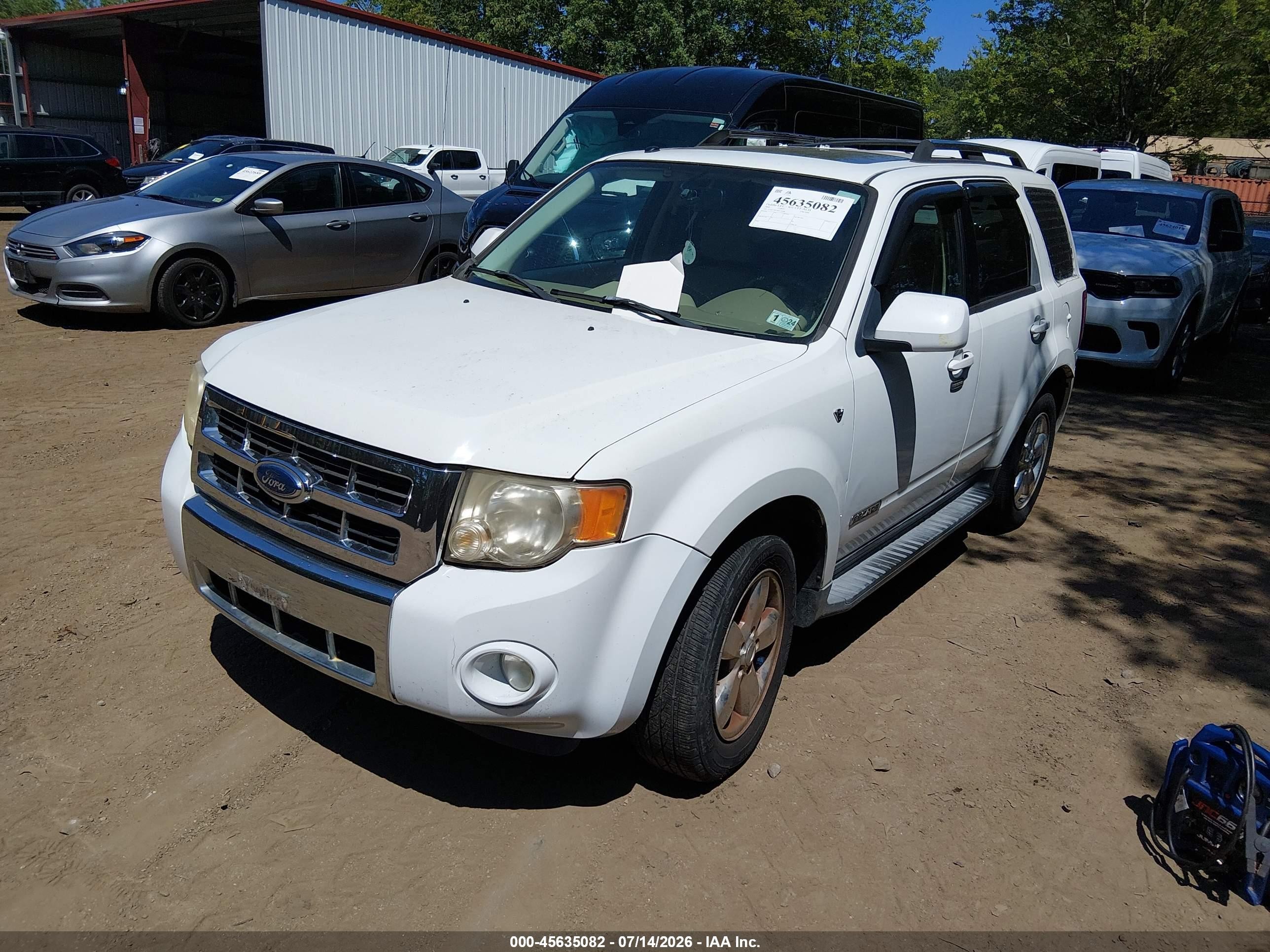 2008 Ford Escape Limited White vin: 1FMCU94118KC41098