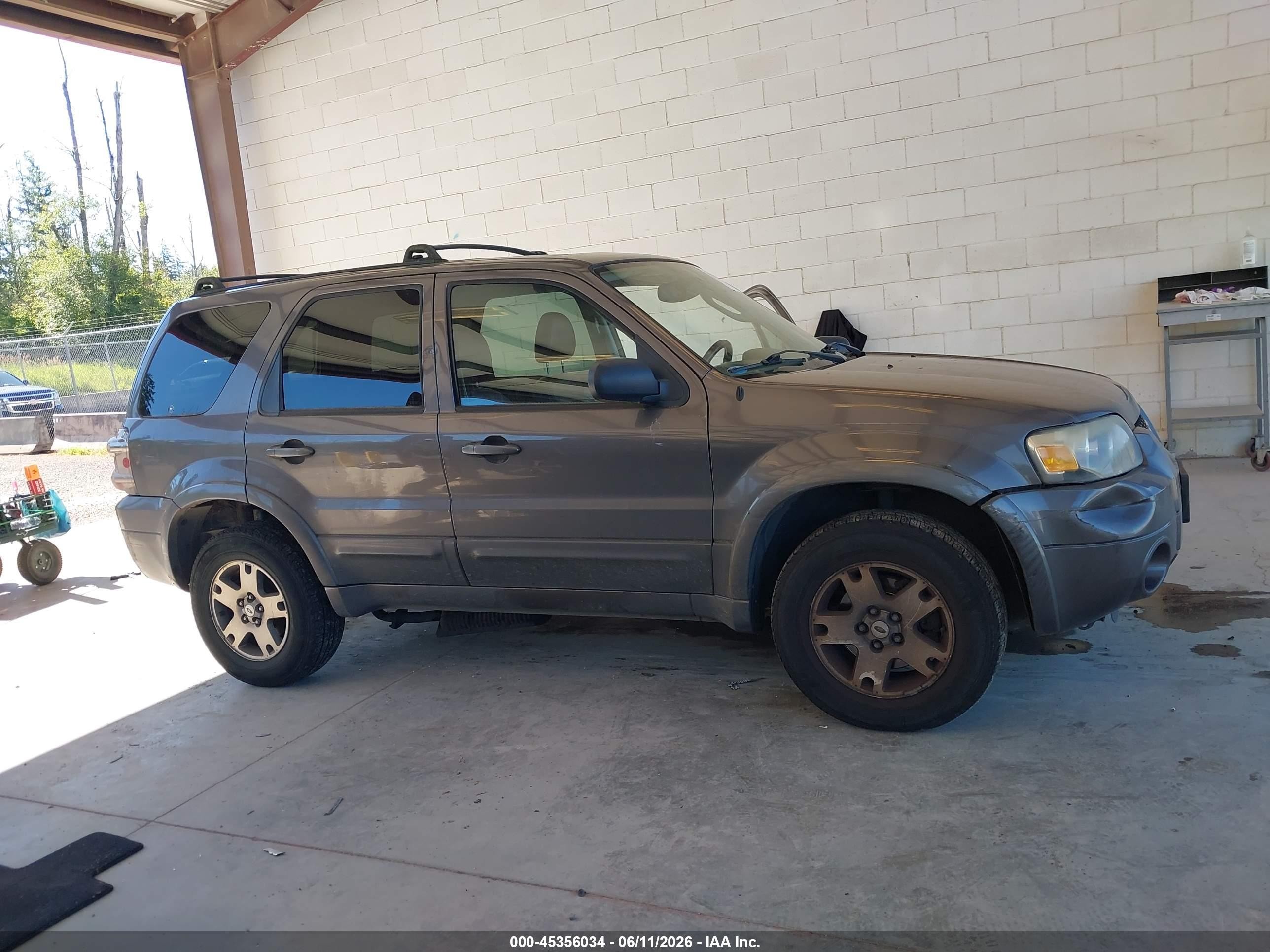 2005 Ford Escape Limited Gray vin: 1FMCU94125KB15909