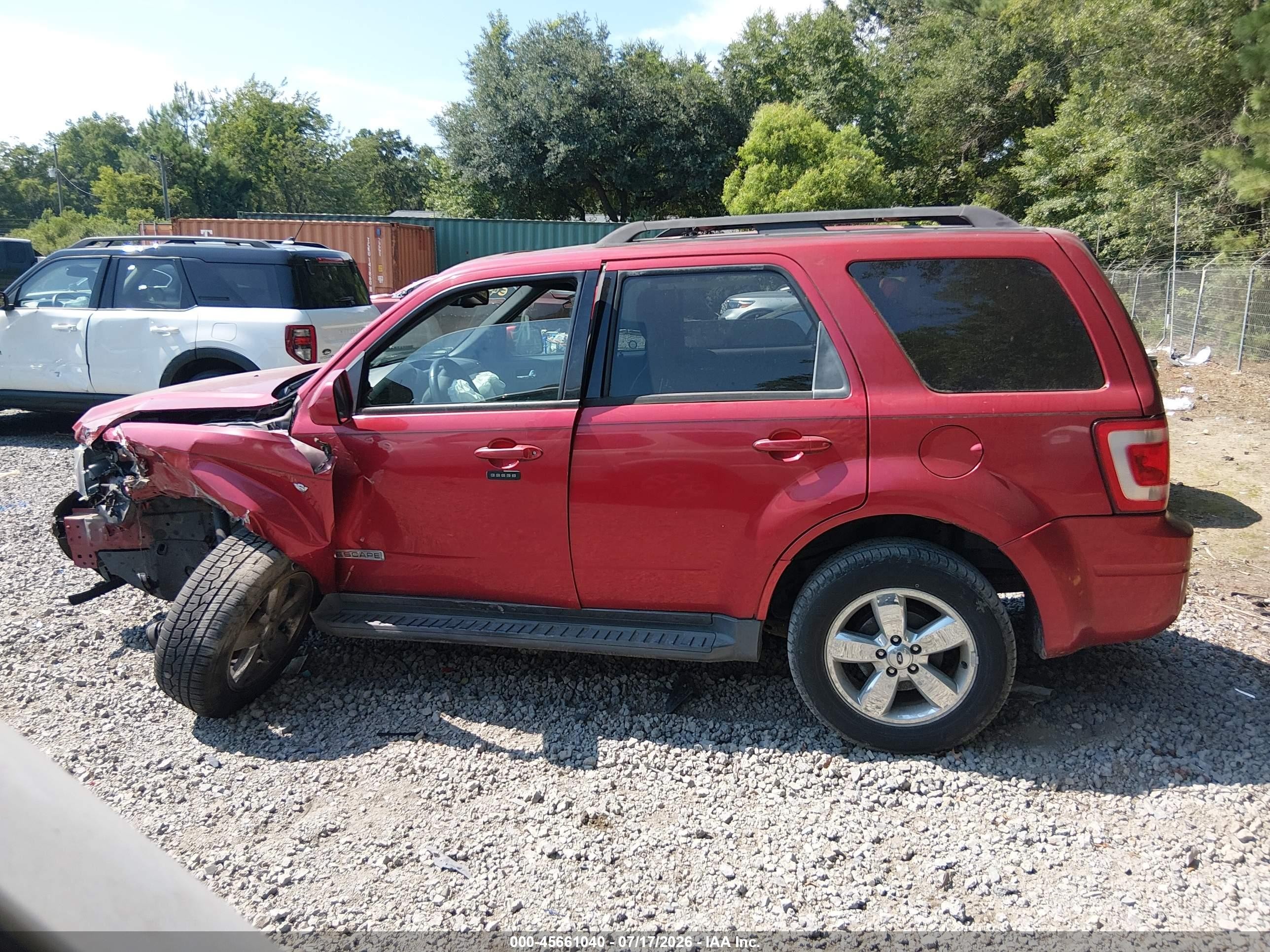 2008 Ford Escape Limited Red vin: 1FMCU94128KE44260