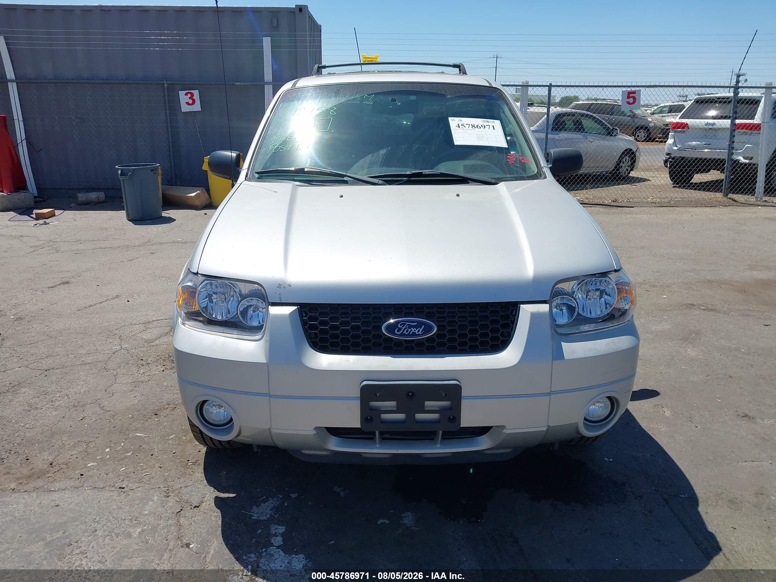 2007 Ford Escape Limited Silver vin: 1FMCU94137KA16163