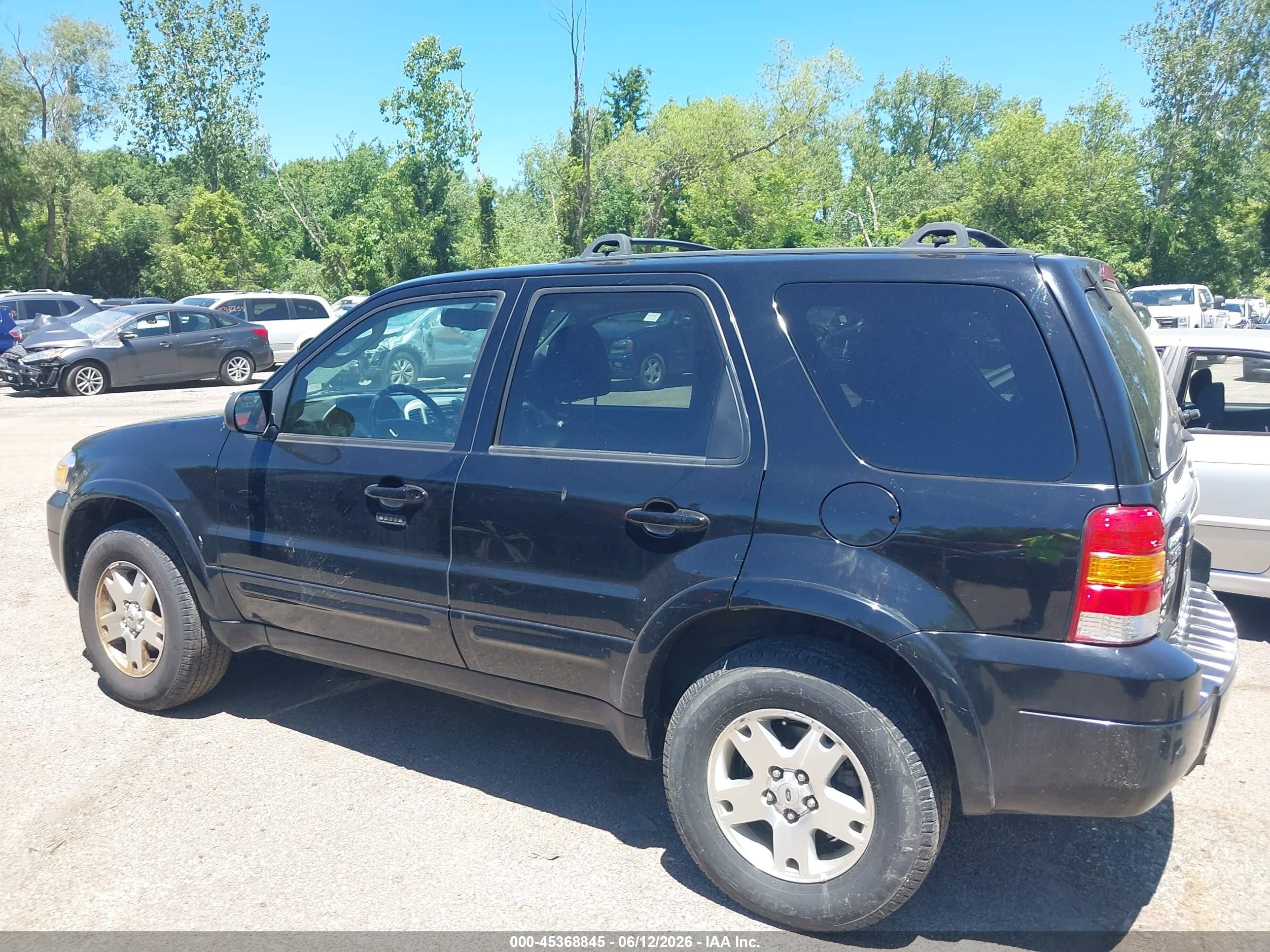 2007 Ford Escape Limited Black vin: 1FMCU94137KA25154