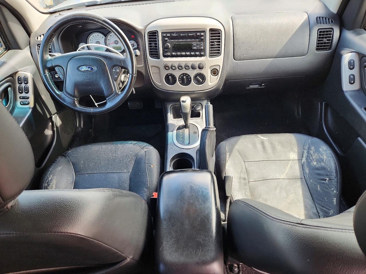 2007 Ford Escape Limited Silver vin: 1FMCU94137KB78181