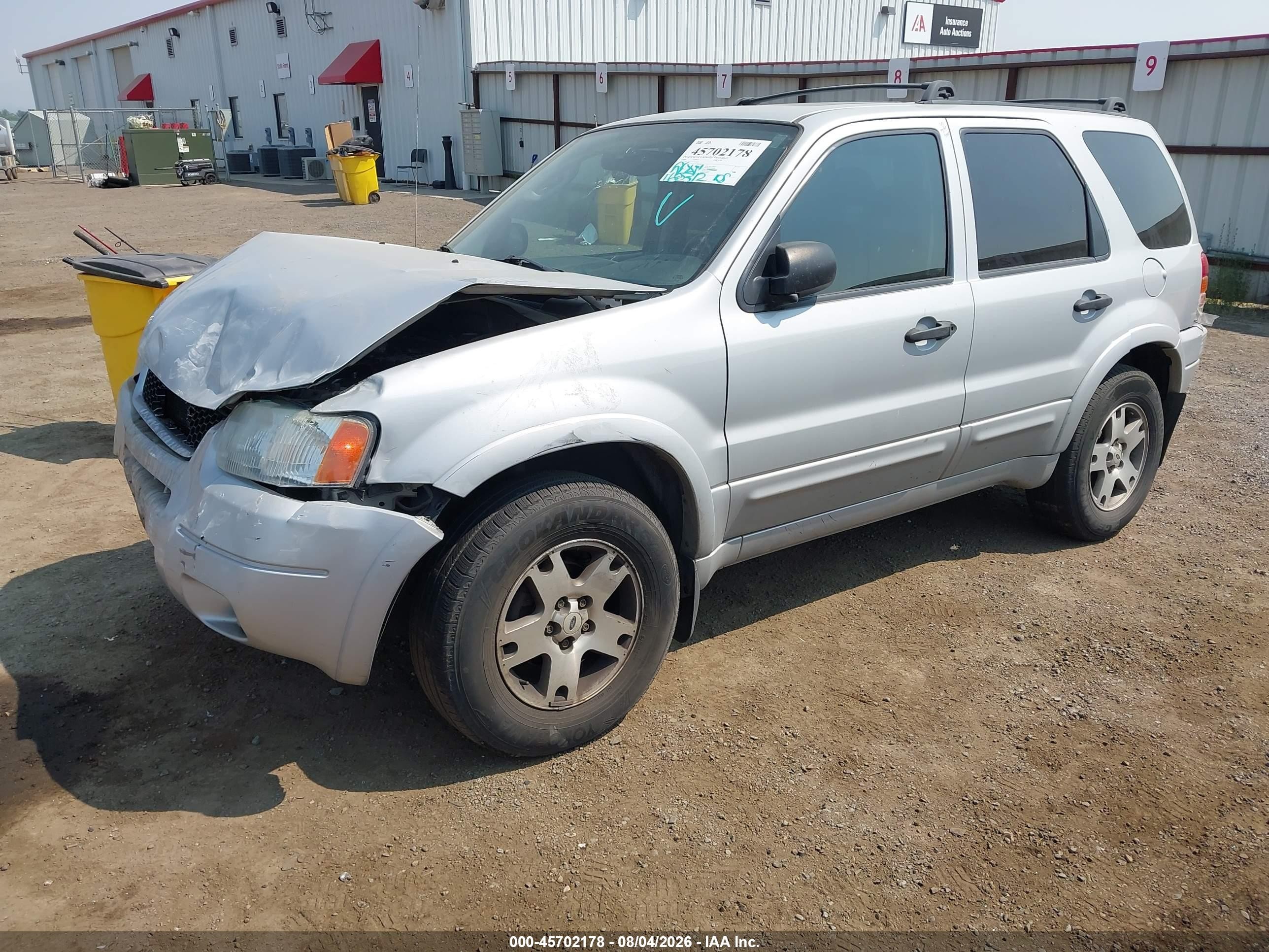 2004 Ford Escape Limited Серебряный vin: 1FMCU94144KA71250