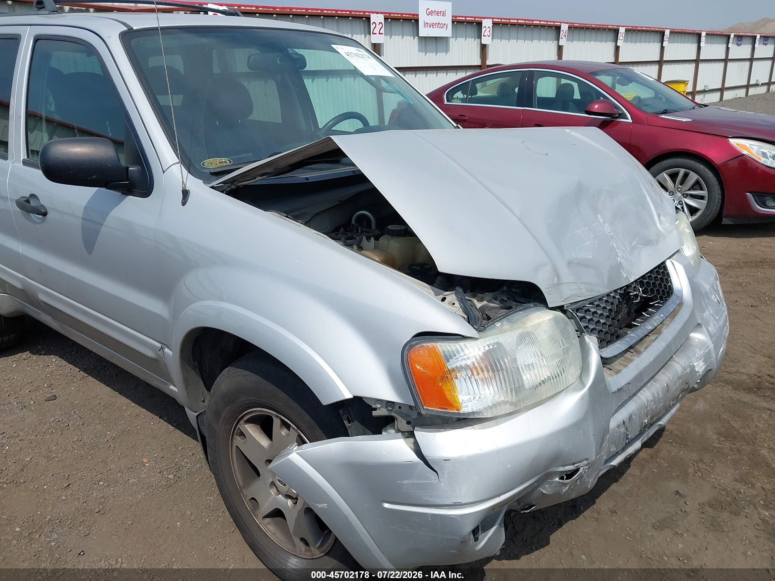 2004 Ford Escape Limited Серебряный vin: 1FMCU94144KA71250