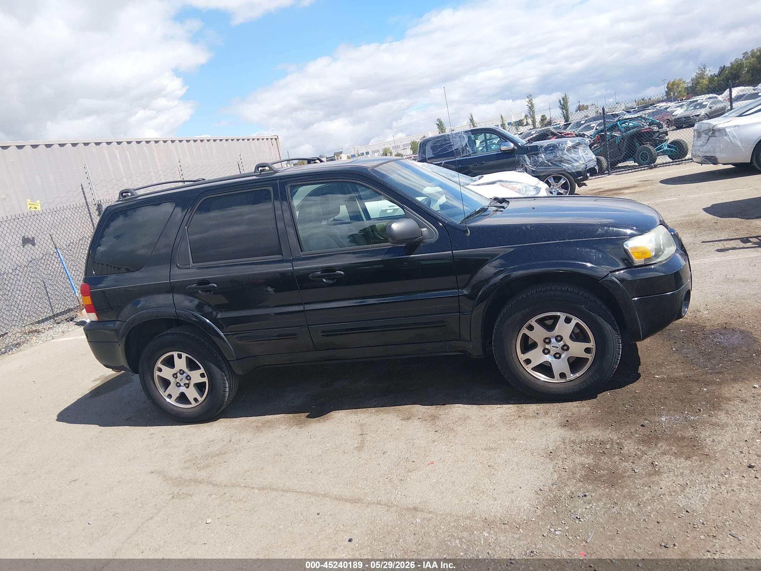 2005 Ford Escape Limited Black vin: 1FMCU94145KC29491