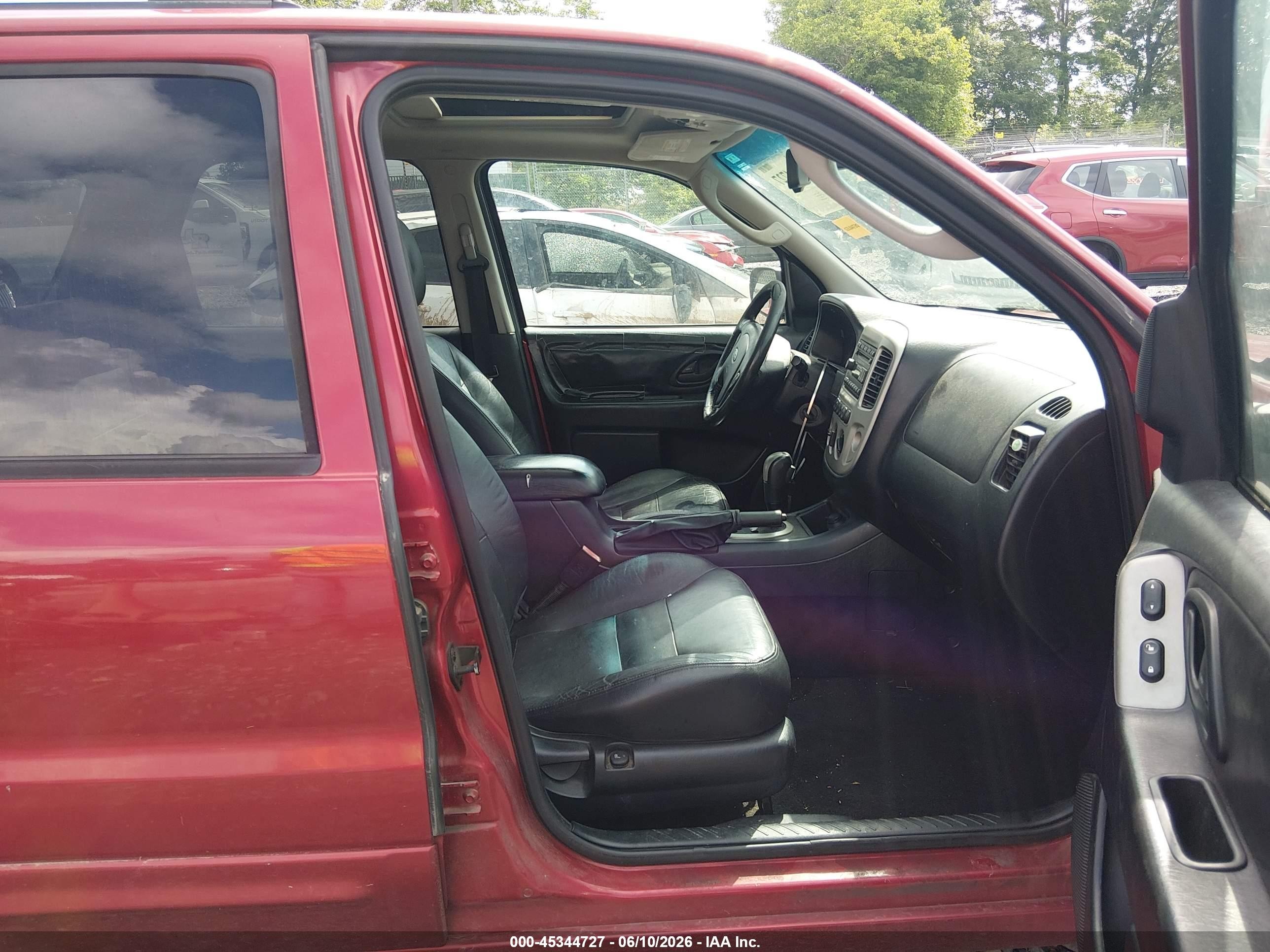 2007 Ford Escape Limited Red vin: 1FMCU94147KA24322