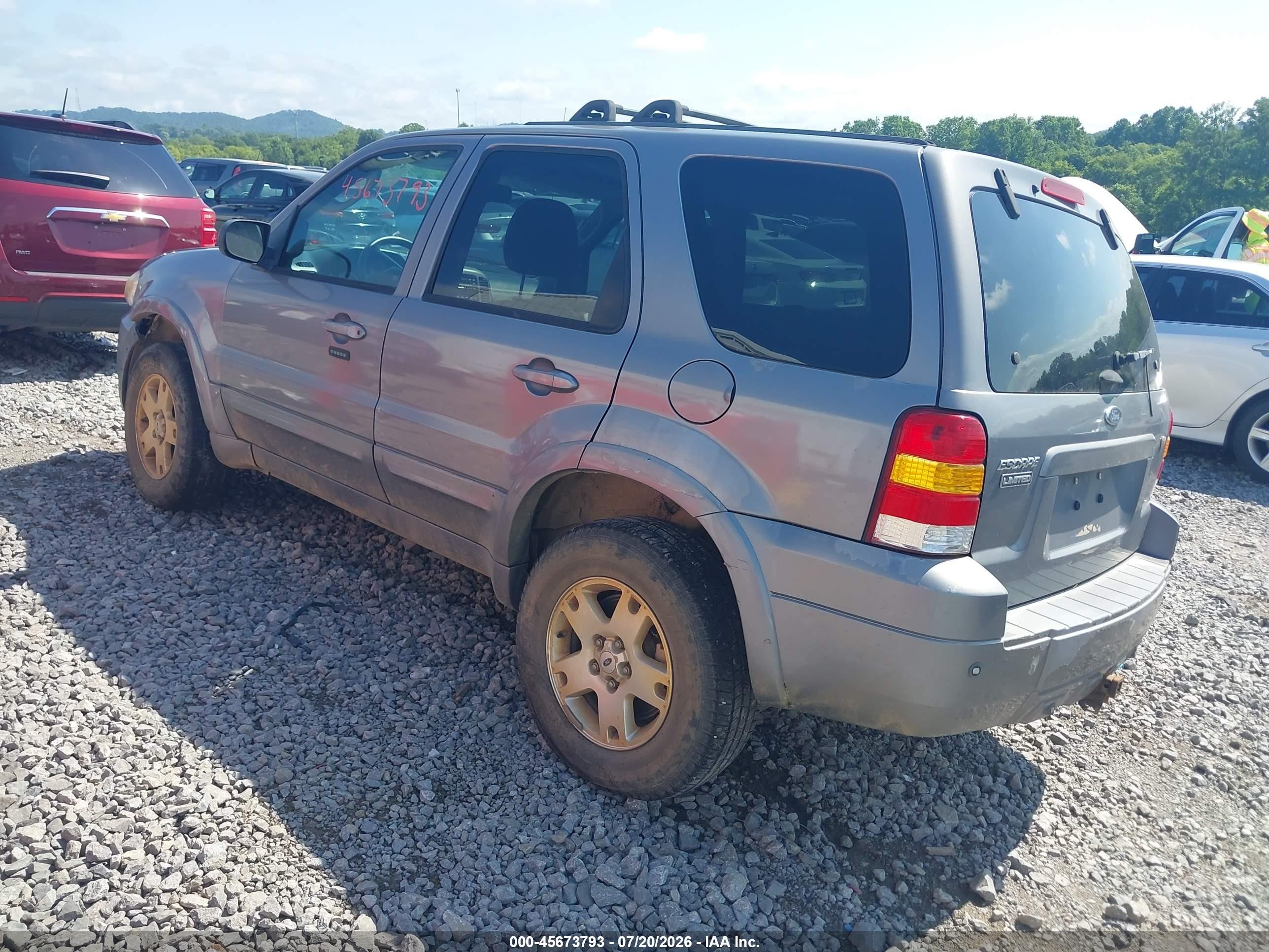 2007 Ford Escape Limited Silver vin: 1FMCU94147KC03556