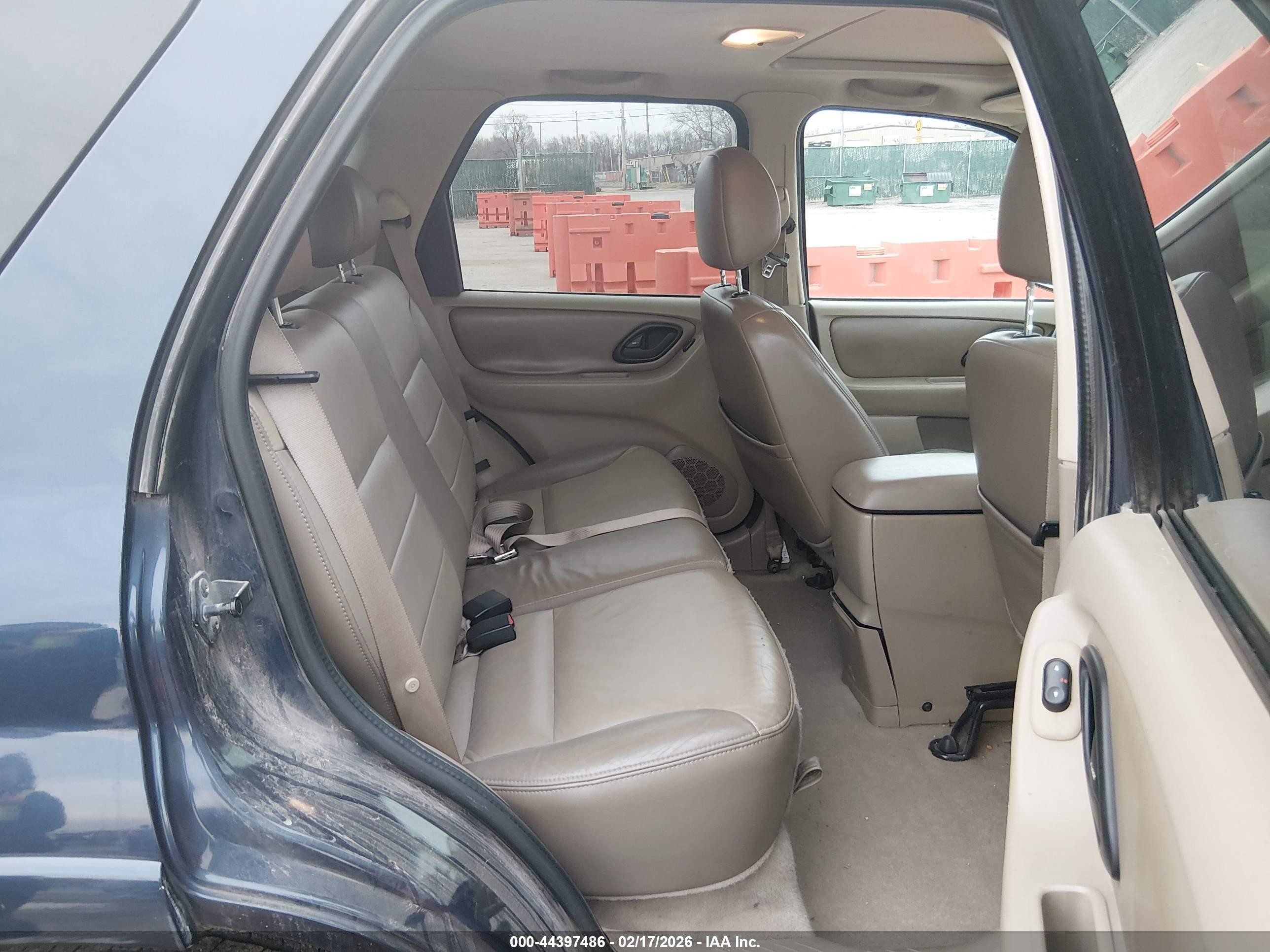 2004 Ford Escape Limited Blue vin: 1FMCU94154KB10573