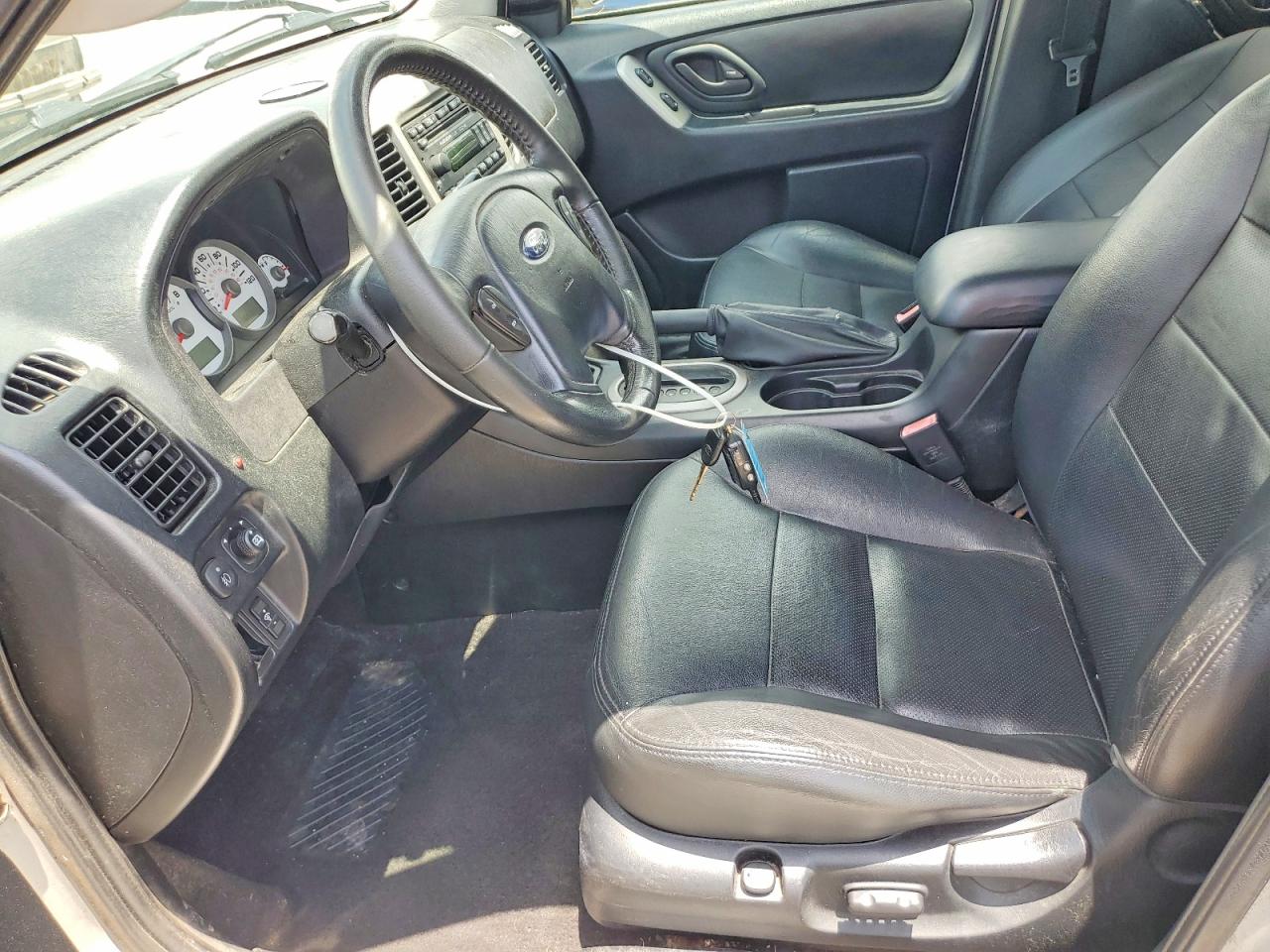 2006 Ford Escape Limited Silver vin: 1FMCU94156KB47349