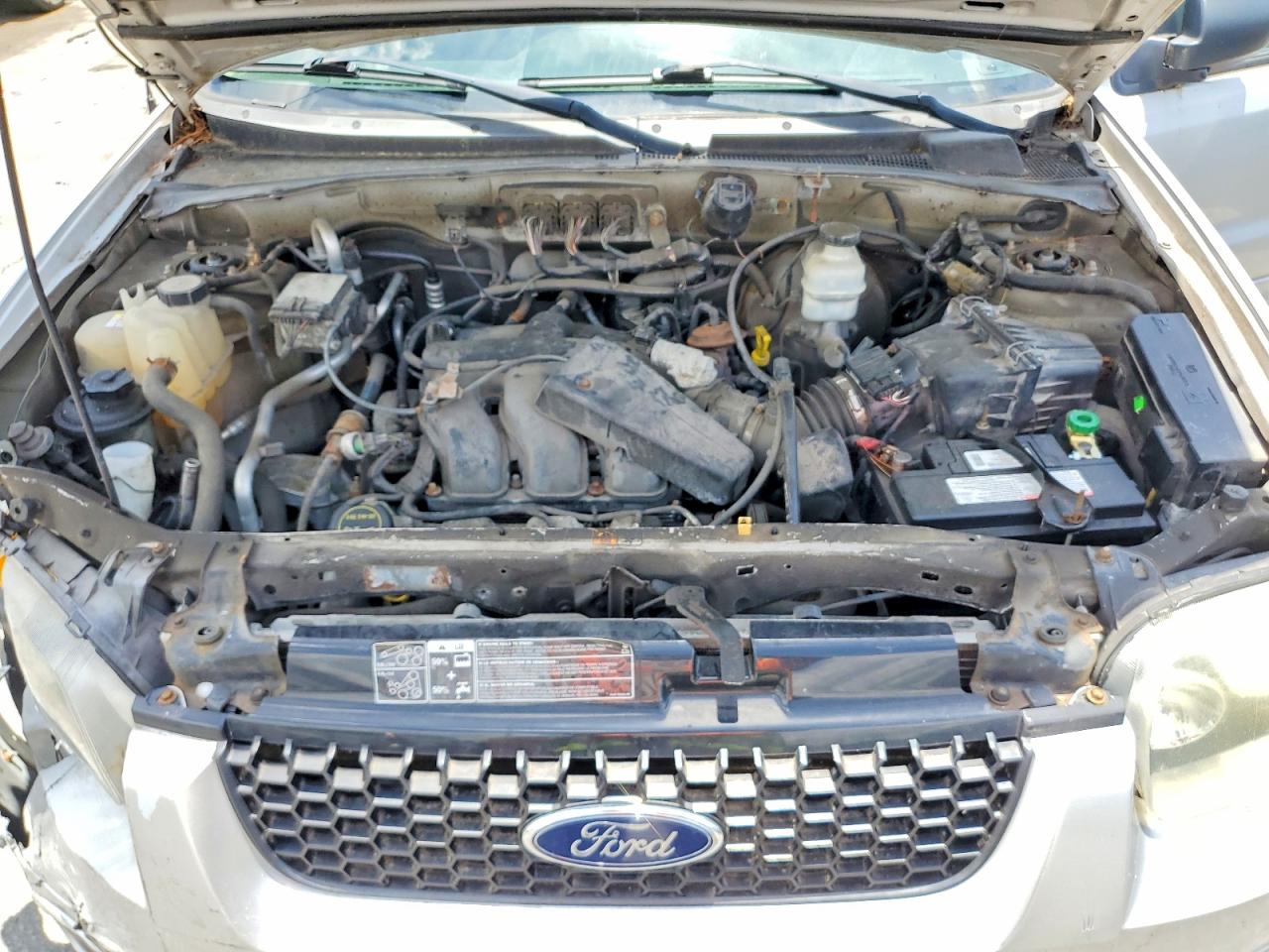2006 Ford Escape Limited Silver vin: 1FMCU94156KB47349
